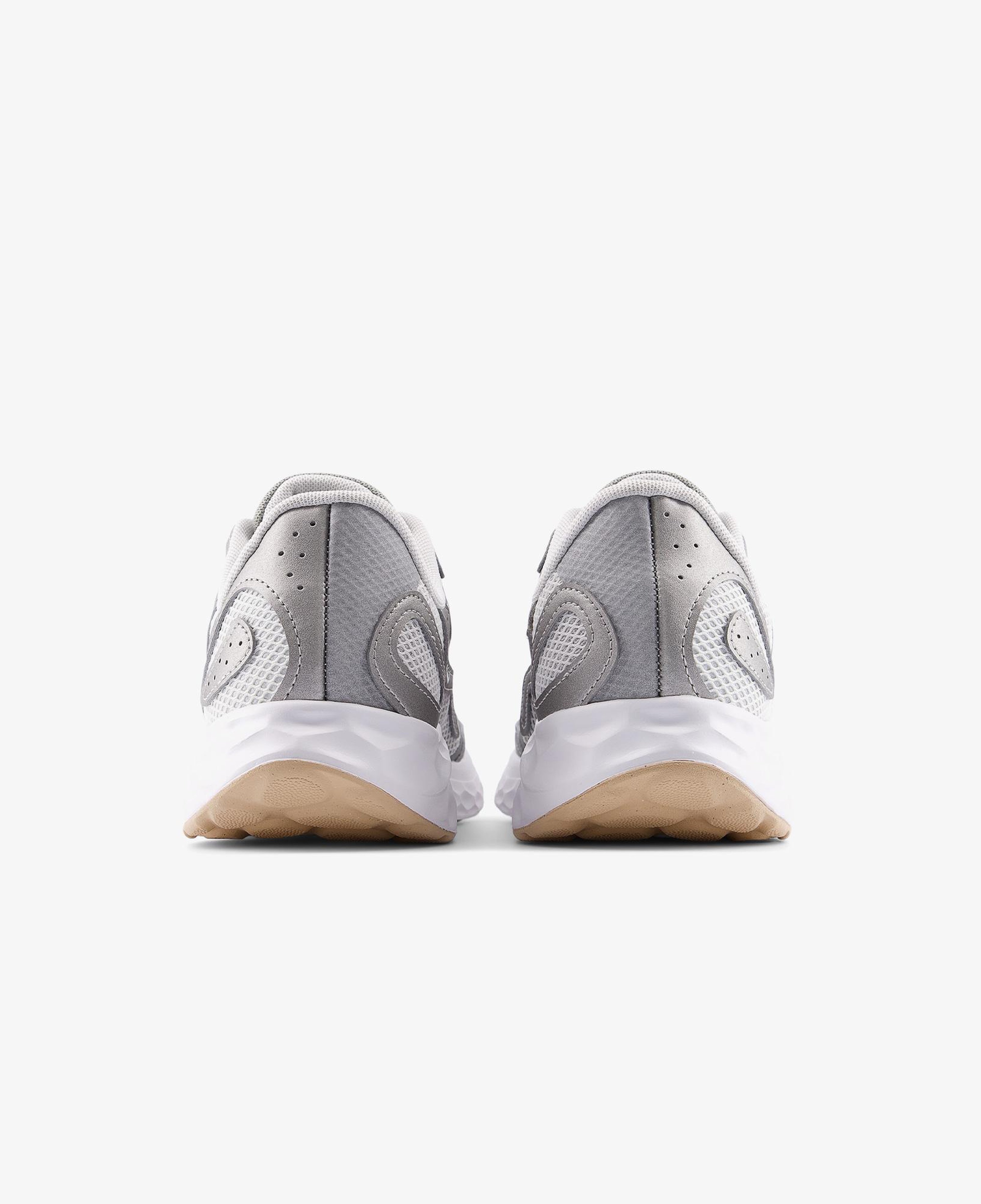 New Balance Arishi Erkek Gri Koşu Ayakkabısı