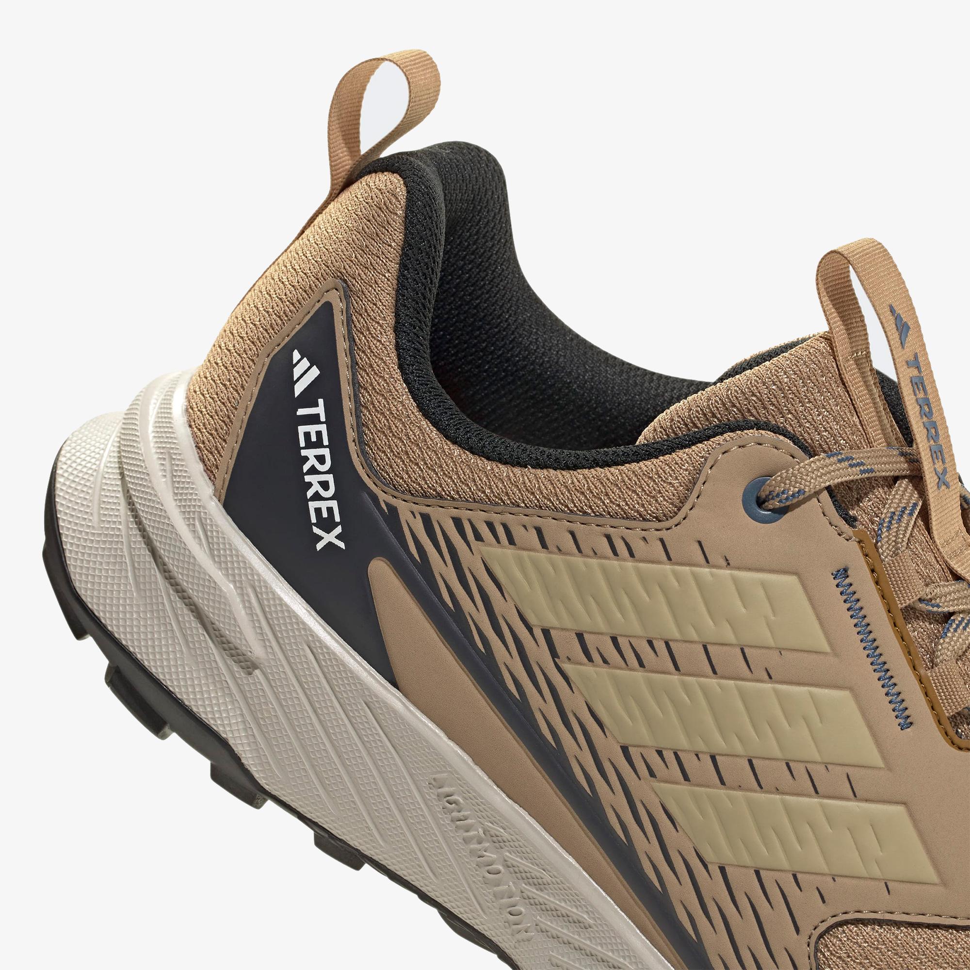 adidas Tracefinder Erkek Kahverengi Koşu Ayakkabısı