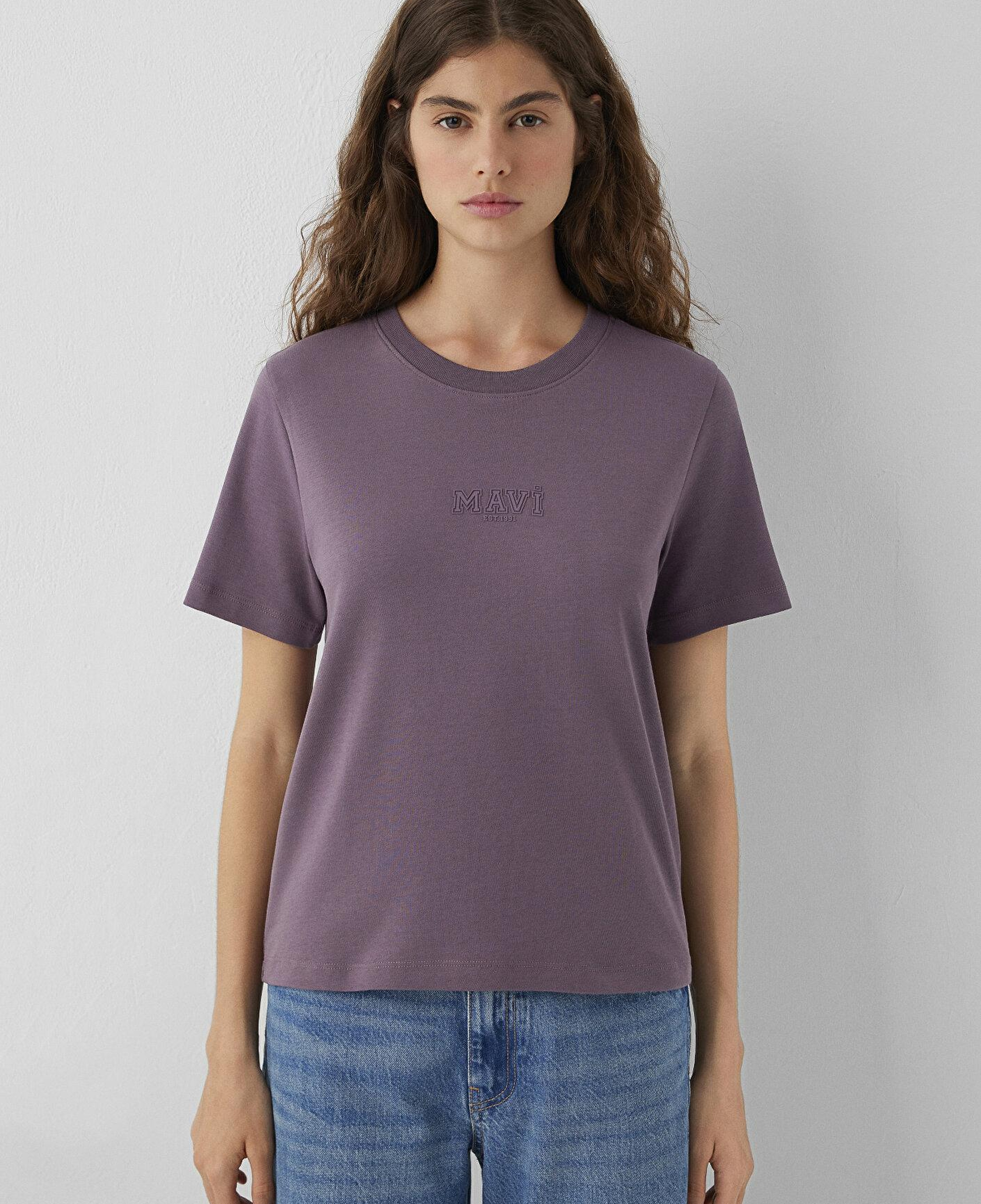 Mavi Mavi Logo Baskılı Mor Tişört Semi Slim Fit / Yarı Dar Kesim 1614377-91646