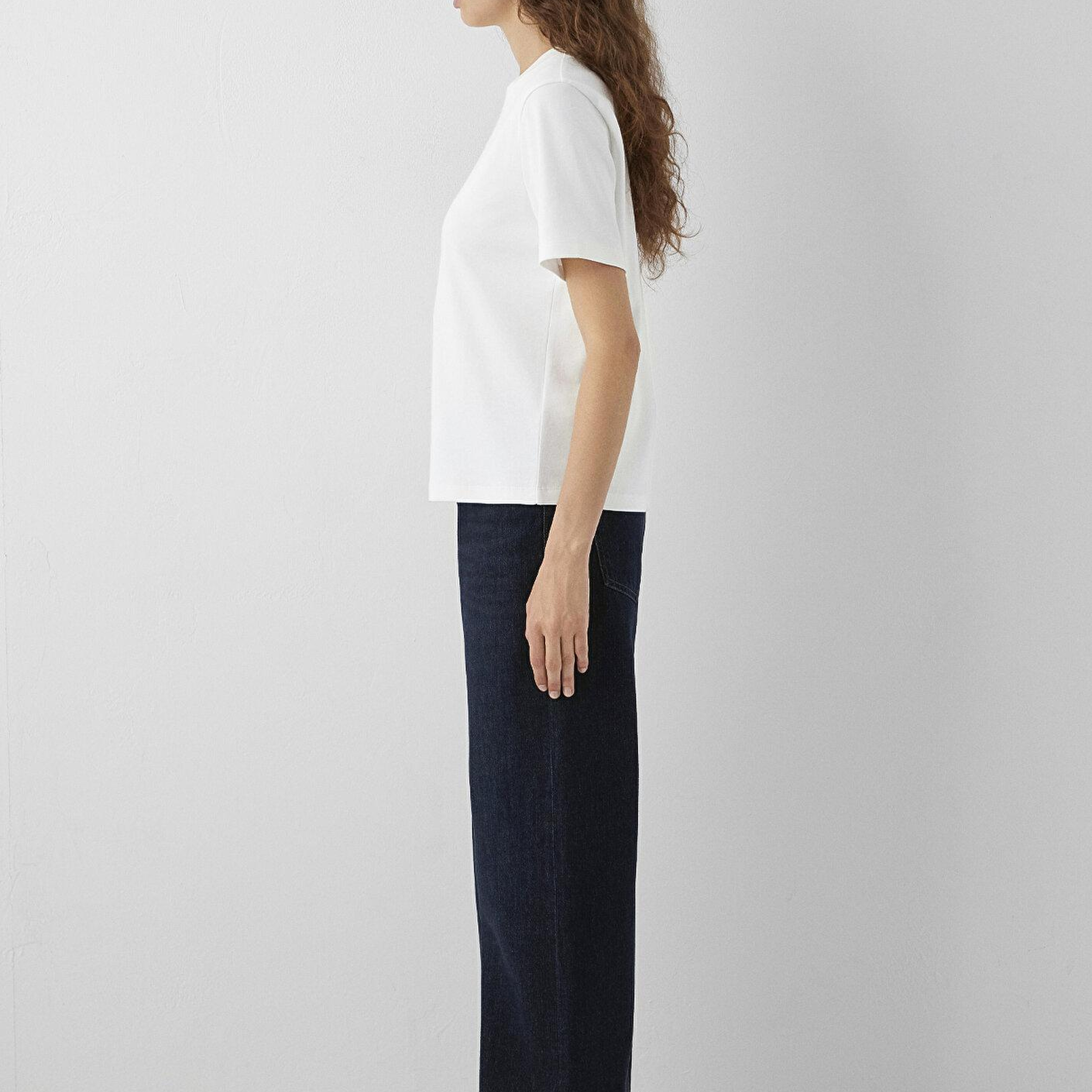 Mavi Mavi Logo Baskılı Ekru Tişört Semi Slim Fit / Yarı Dar Kesim 1614377-70057