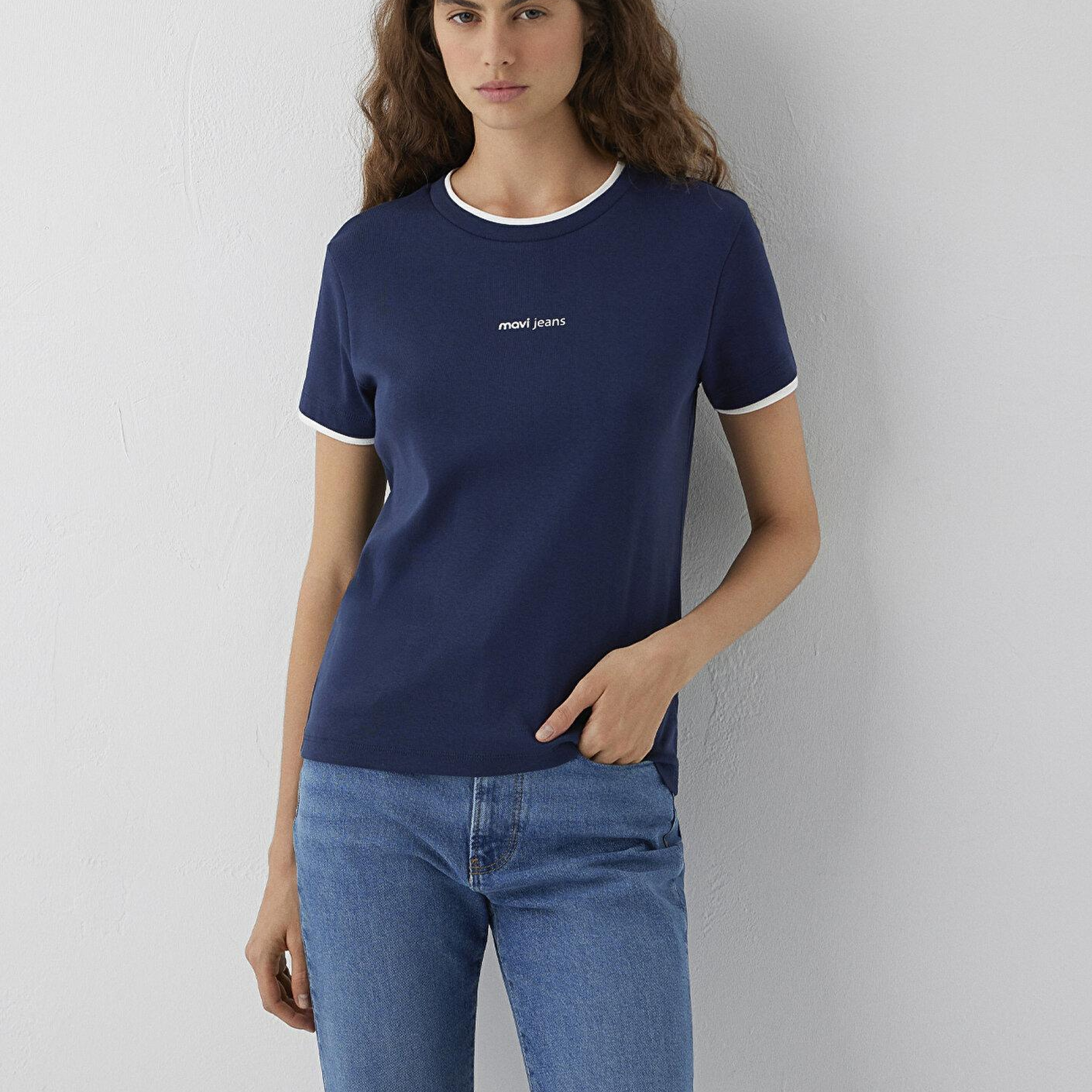 Mavi Mavi Logo Baskılı Lacivert Tişört Slim Fit / Dar Kesim 1614200-70488