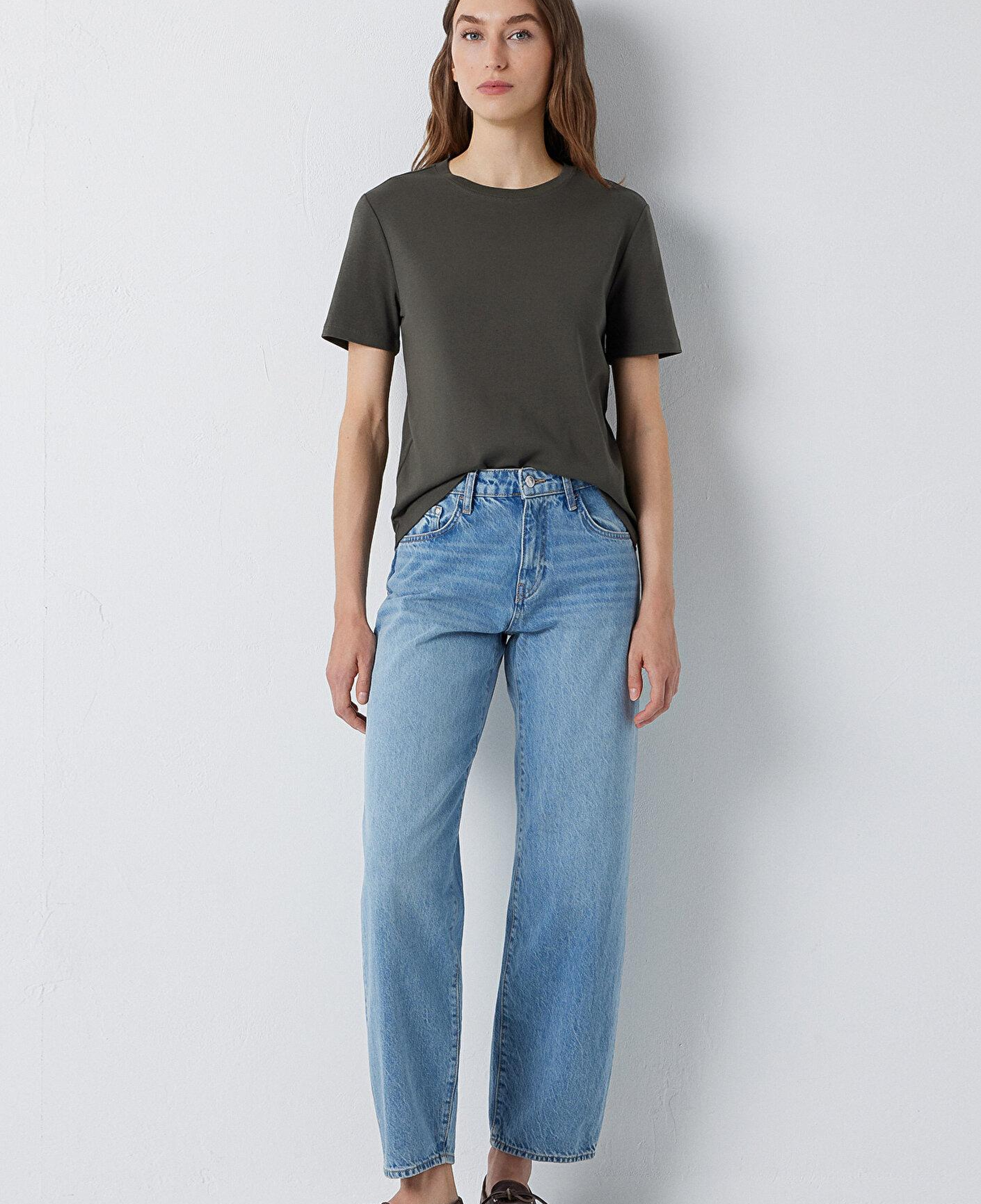 Mavi Haki Basic Tişört Semi Slim Fit / Yarı Dar Kesim 1612916-71553