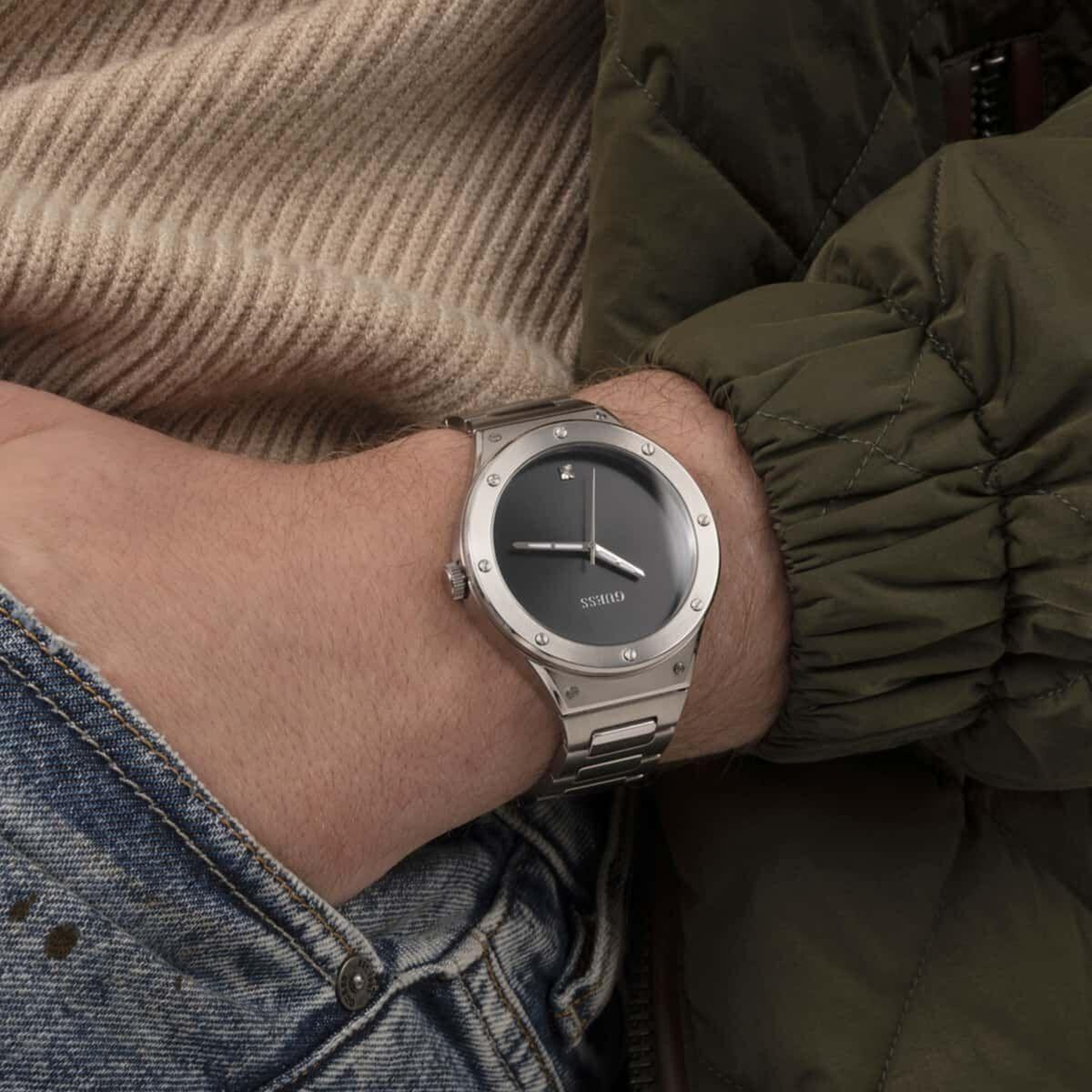 Guess GUGW0427G1M Pırlantalı Erkek Kol Saati