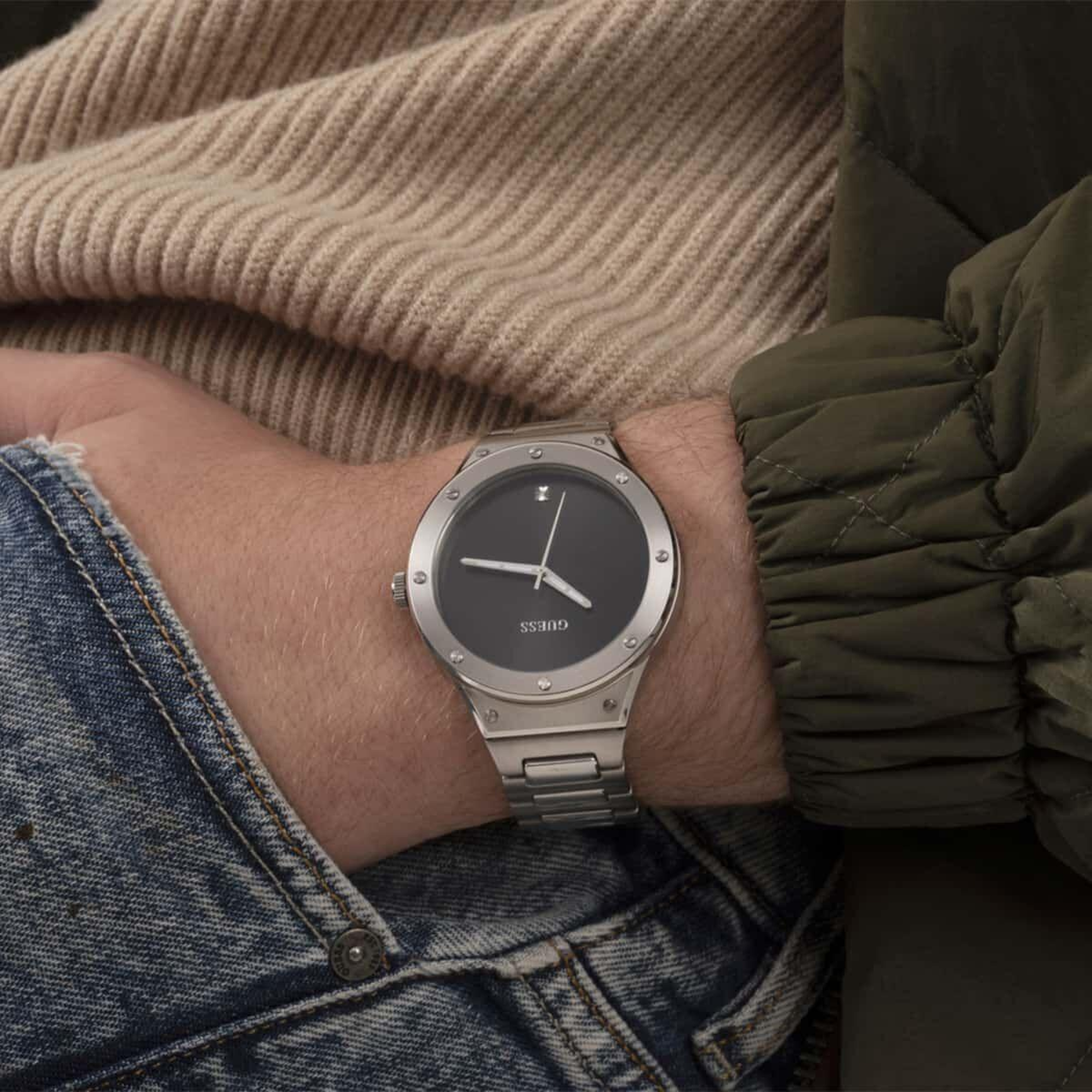 Guess GUGW0427G1M Pırlantalı Erkek Kol Saati