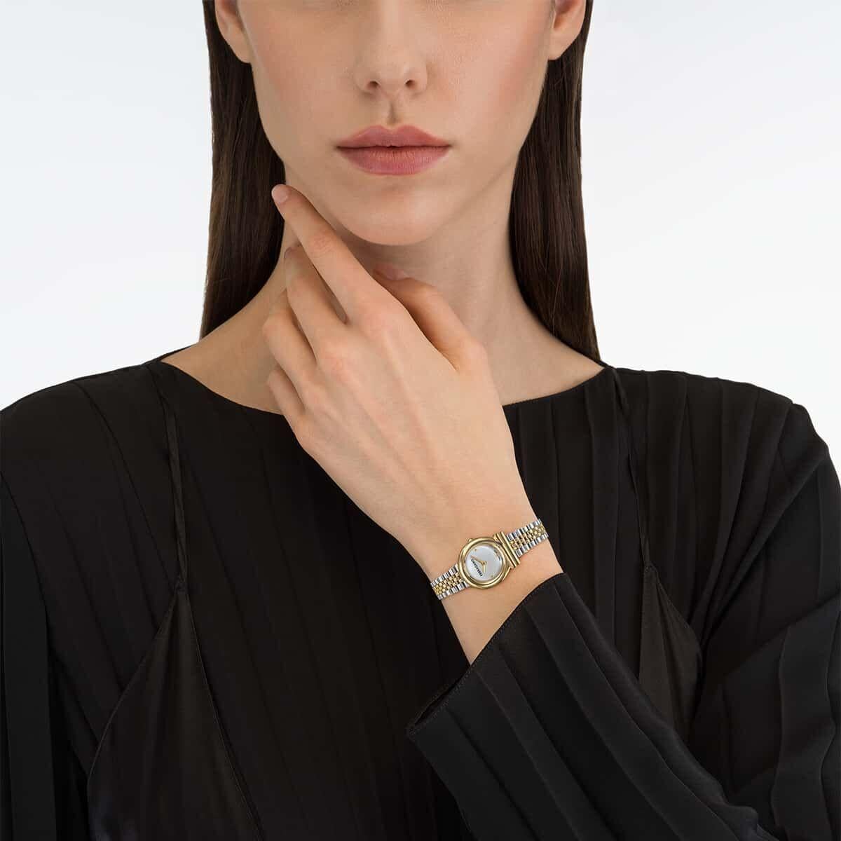 Ferragamo SFNN00226 Kadın Kol Saati