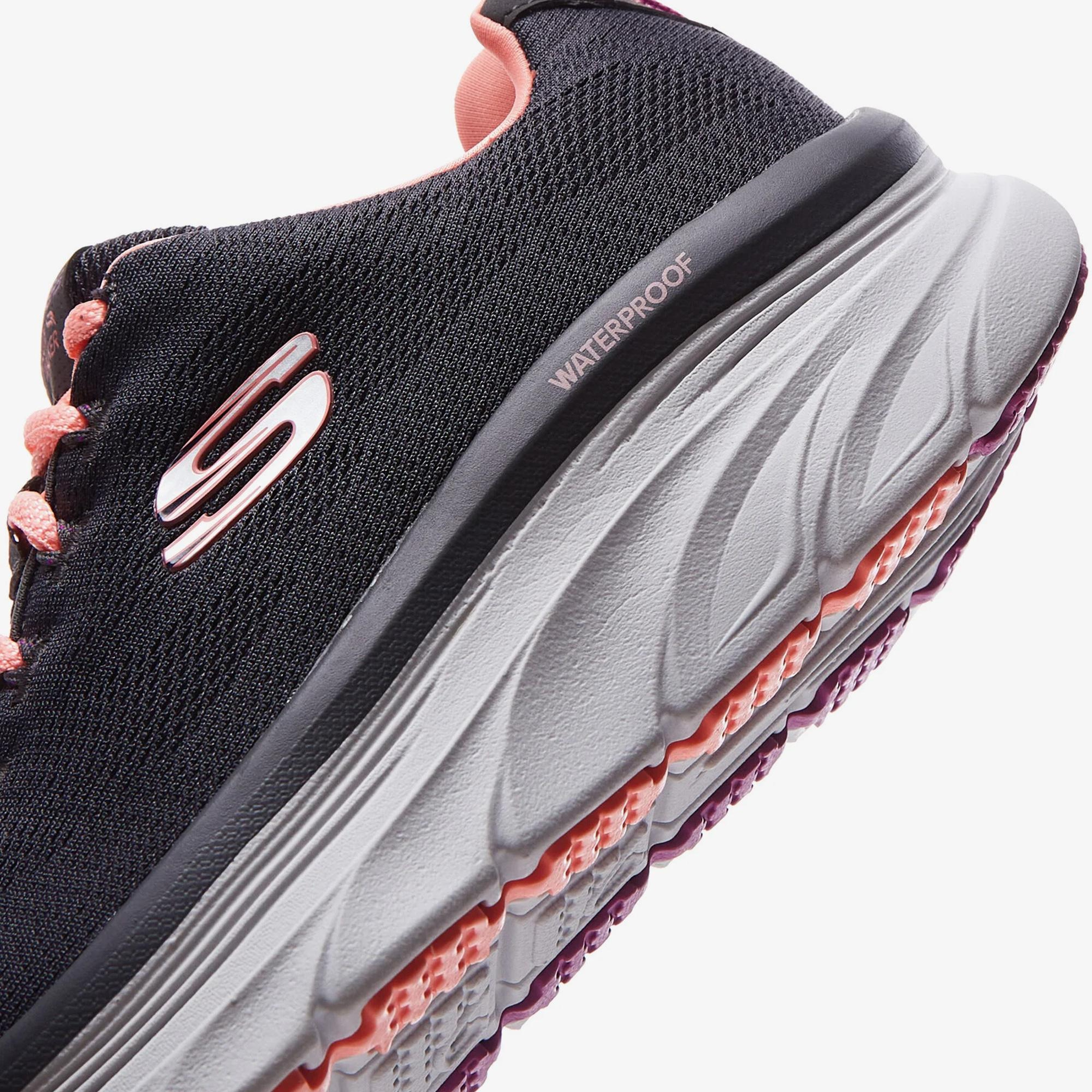 Skechers D'Lux Walker-Get Oasis Kadın Siyah Yürüyüş Ayakkabısı
