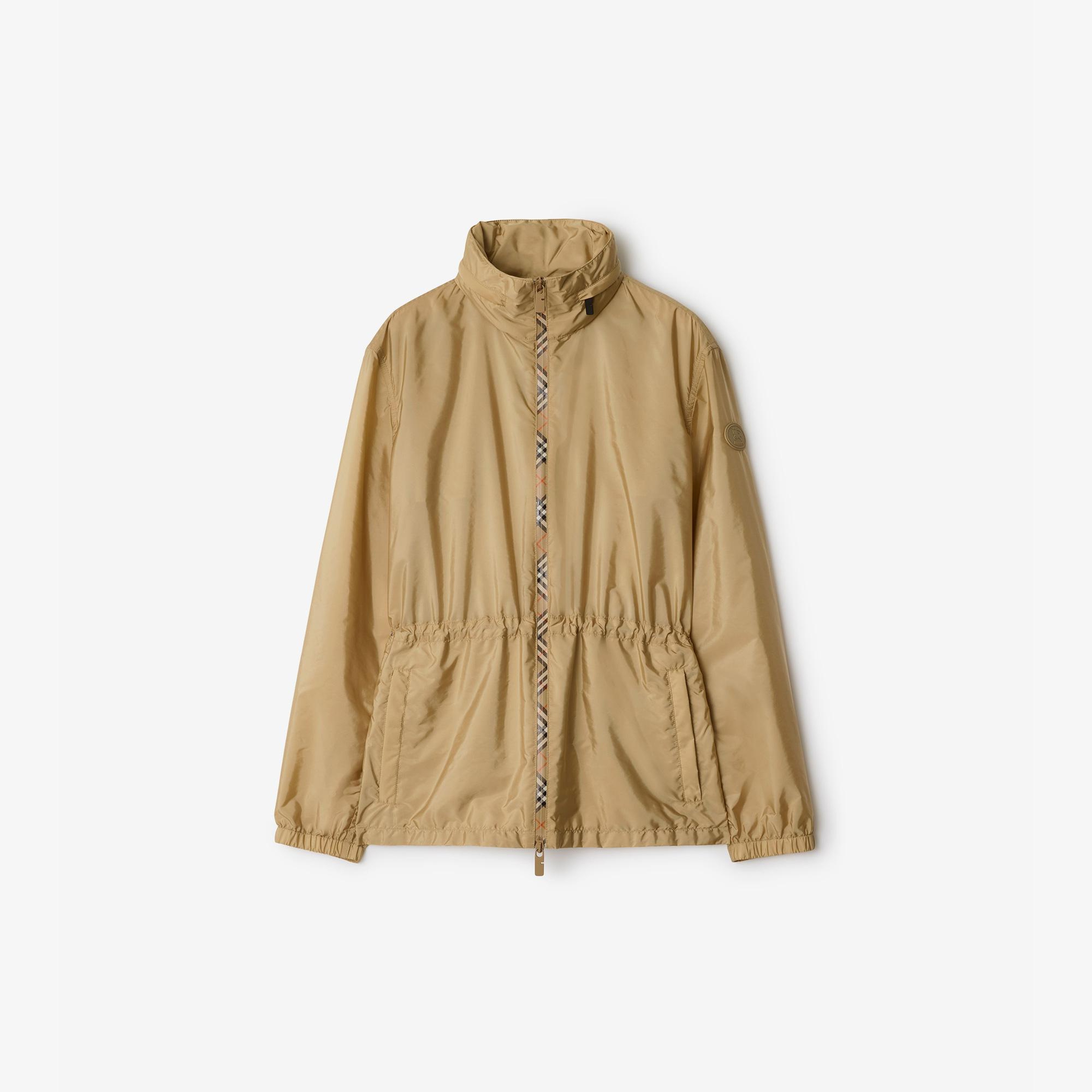 Burberry Kadın Bej Mont