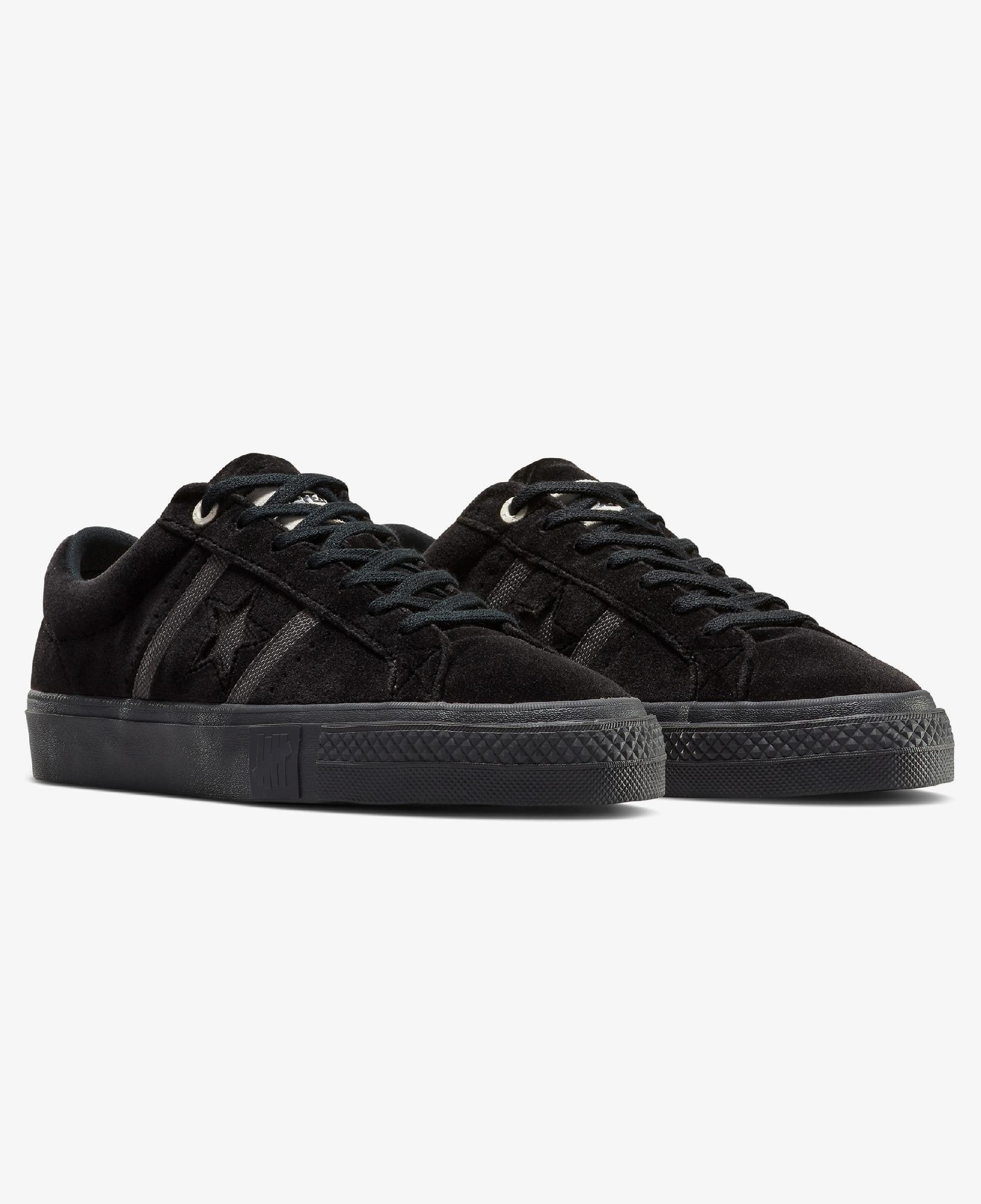 Converse Undefeated x Converse One Star Academy  Erkek Siyah Sneaker