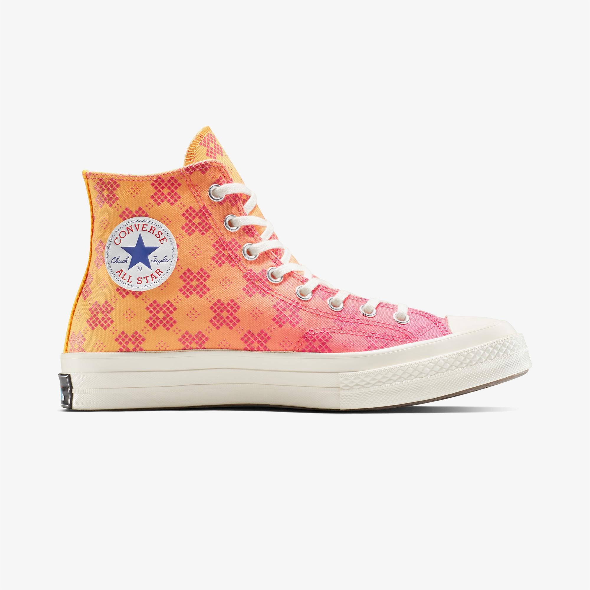 Converse x Doraemon Unisex Sarı Chuck 70 Sneaker