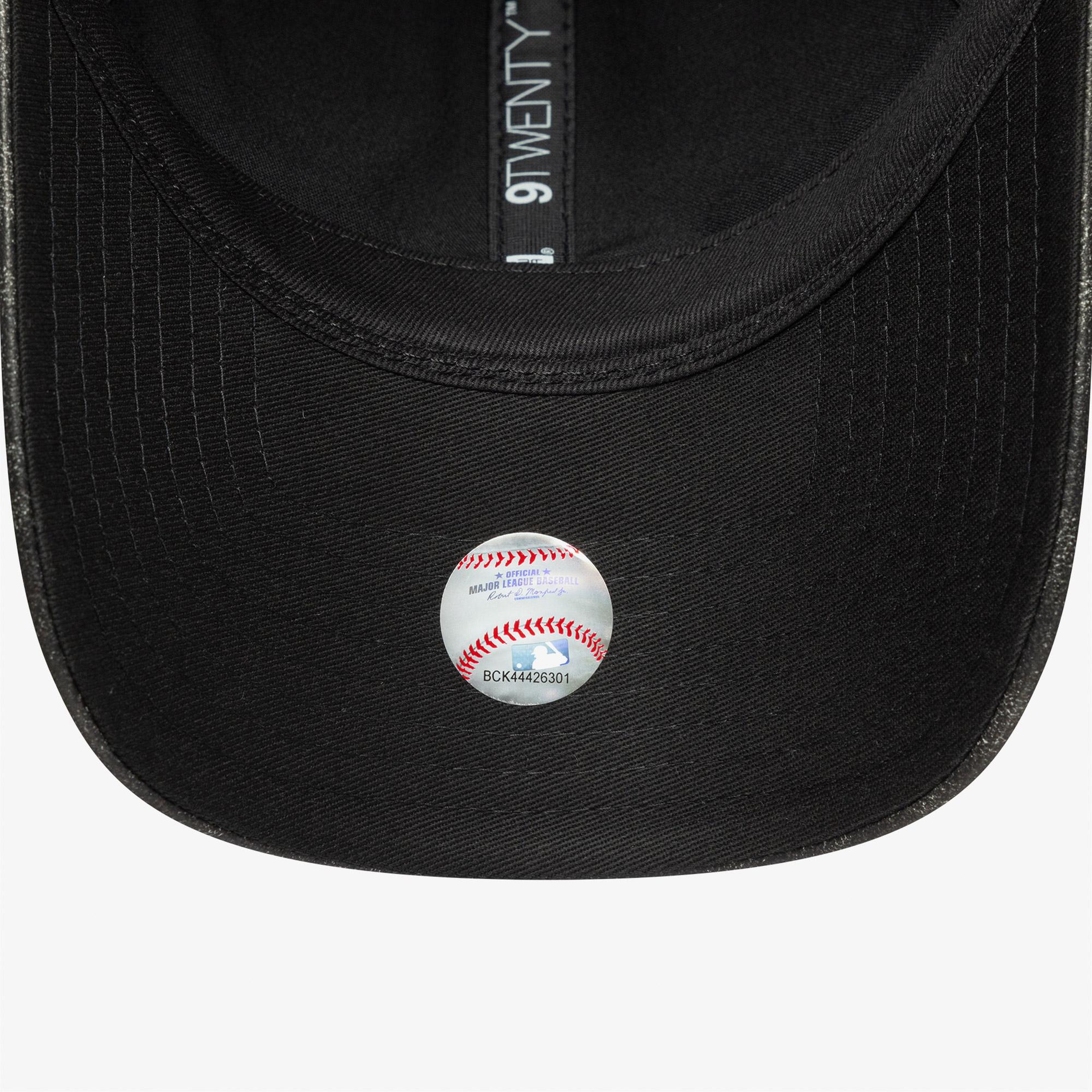 New Era Worn Pu 9Twenty Neyyan  Kadın Siyah Şapka