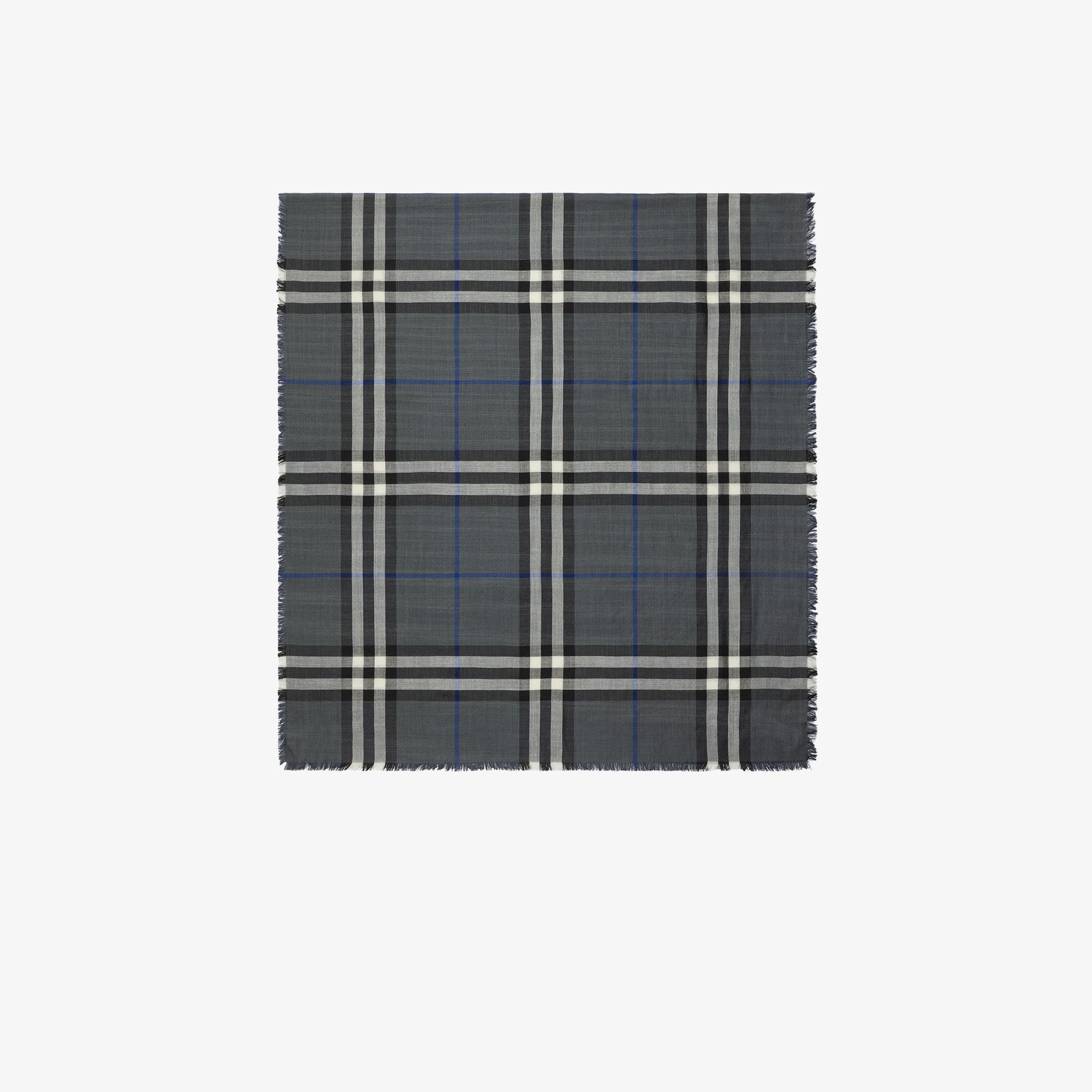 Burberry Med Kadın Gri Atkı