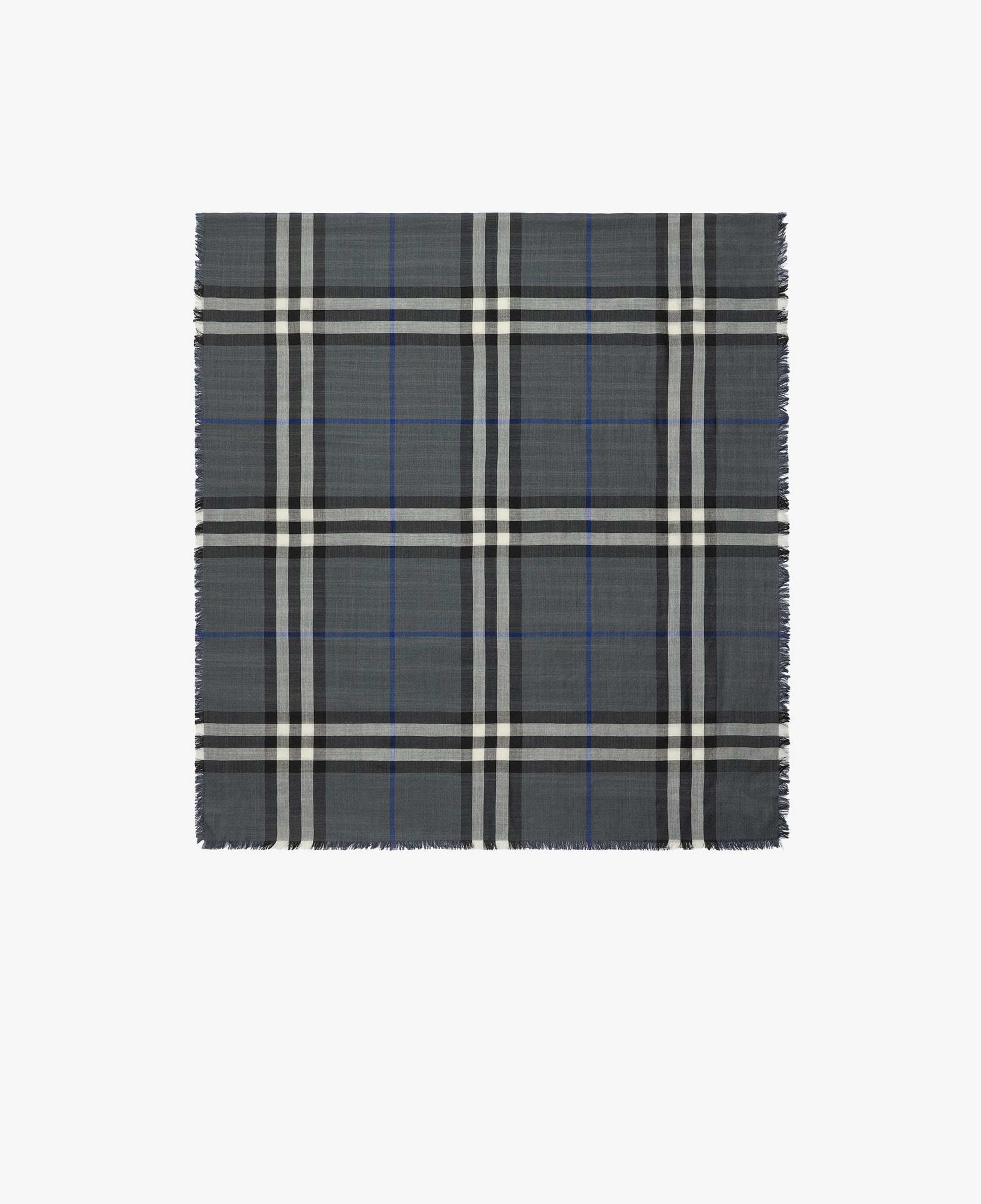 Burberry Med Kadın Gri Atkı