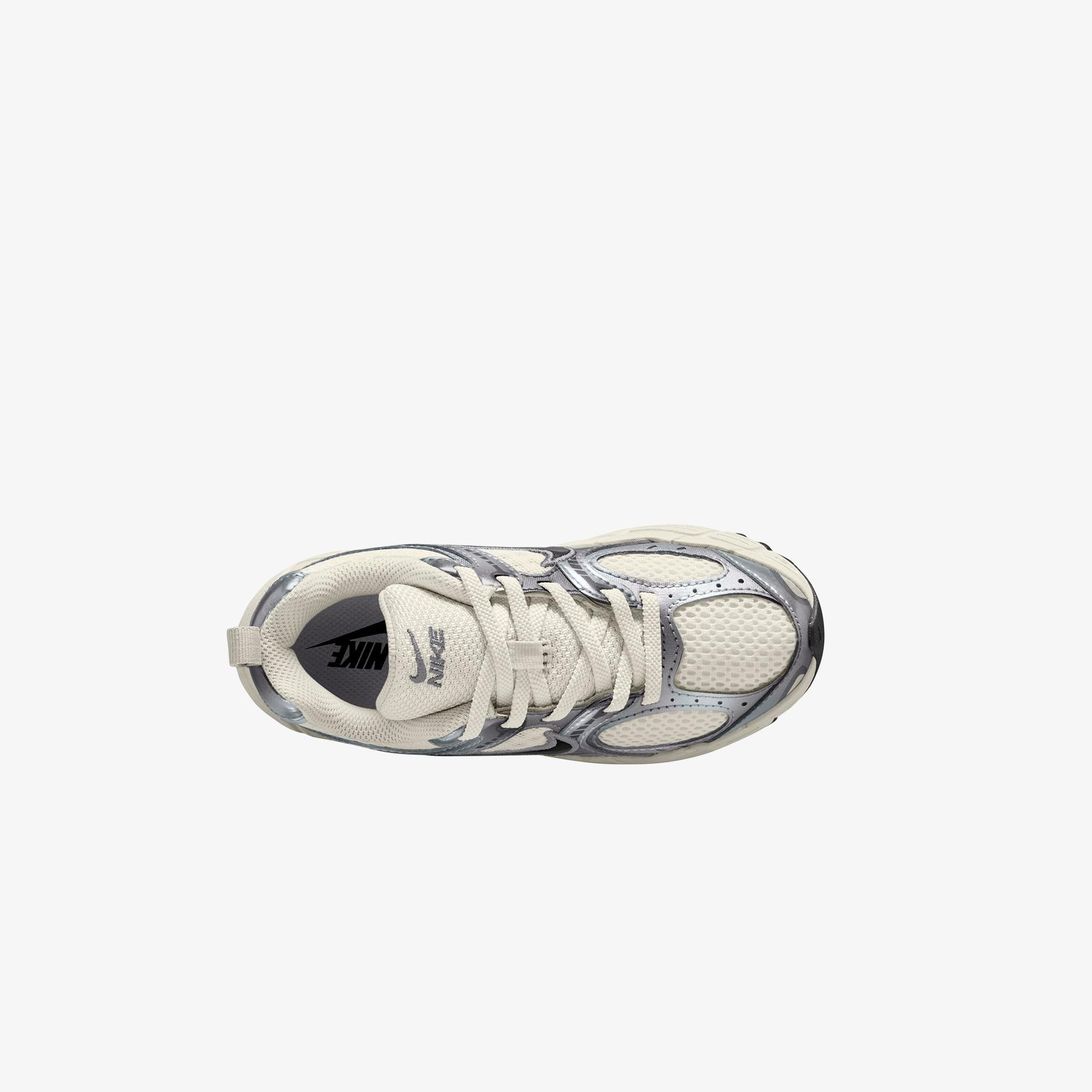 Nike V5 RNR Çocuk Gri Spor Ayakkabı