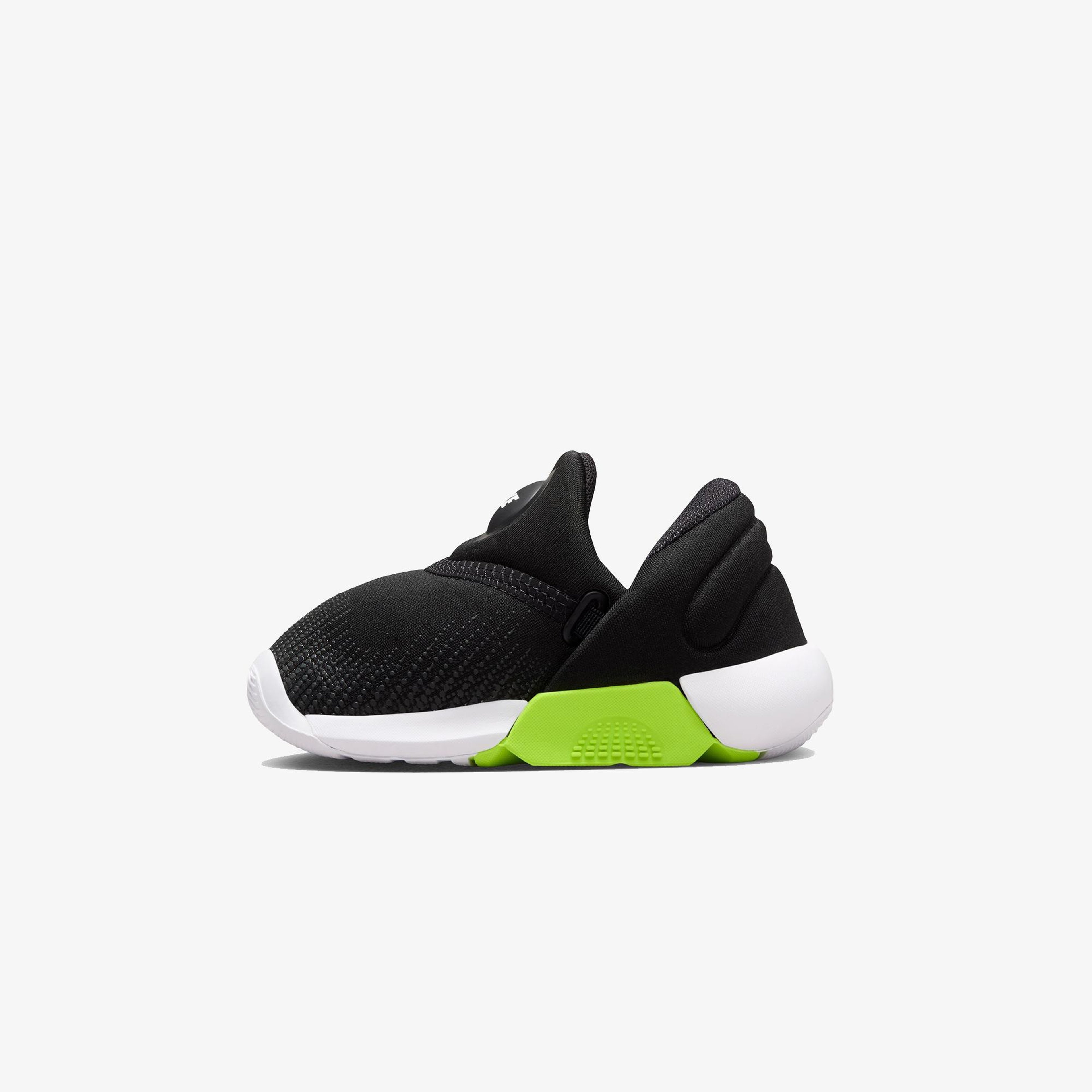 Nike Swoosh Go Çocuk Siyah Spor Ayakkabı