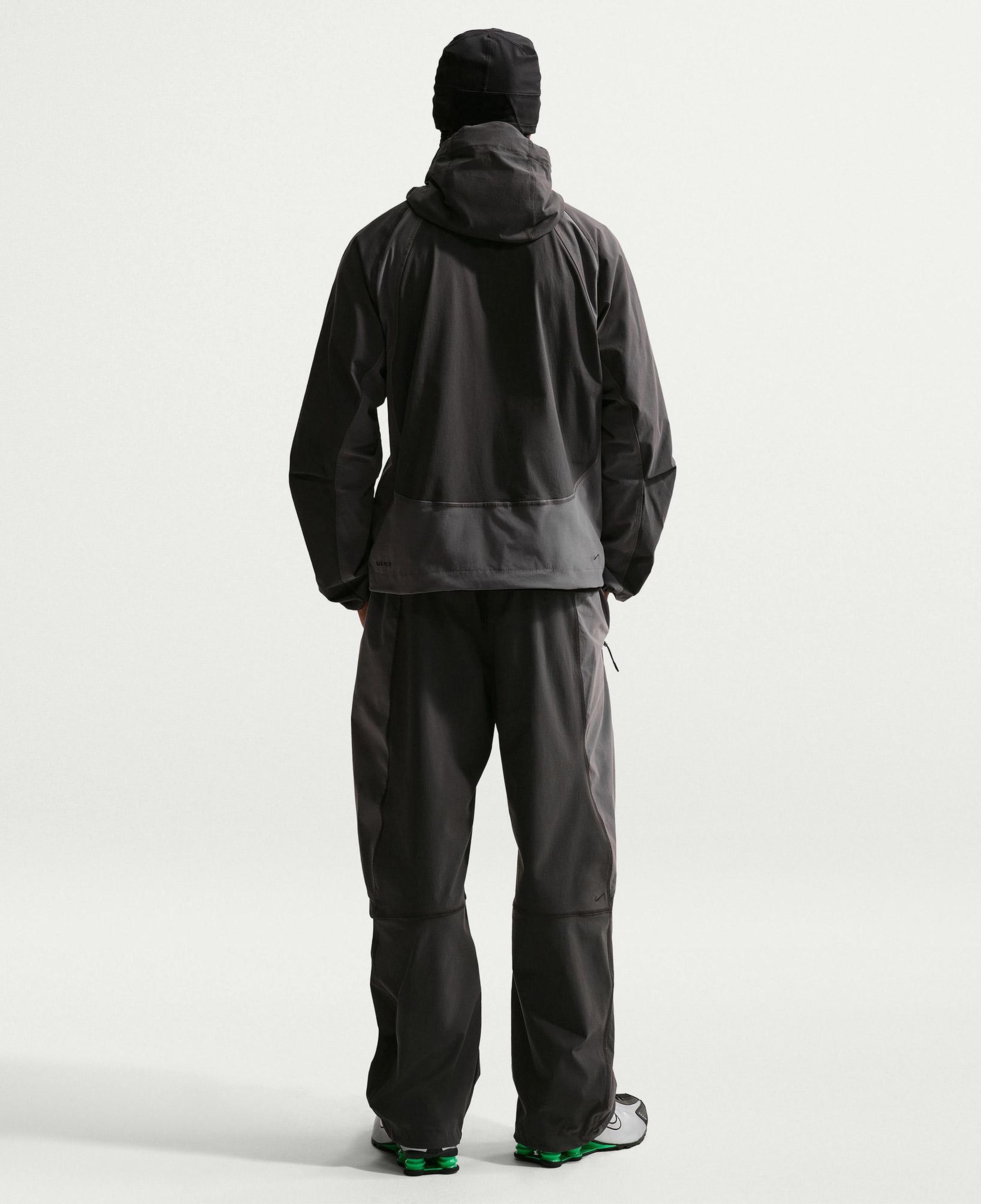 Nike Dri-Fit Tech Woven Erkek Siyah Ceket