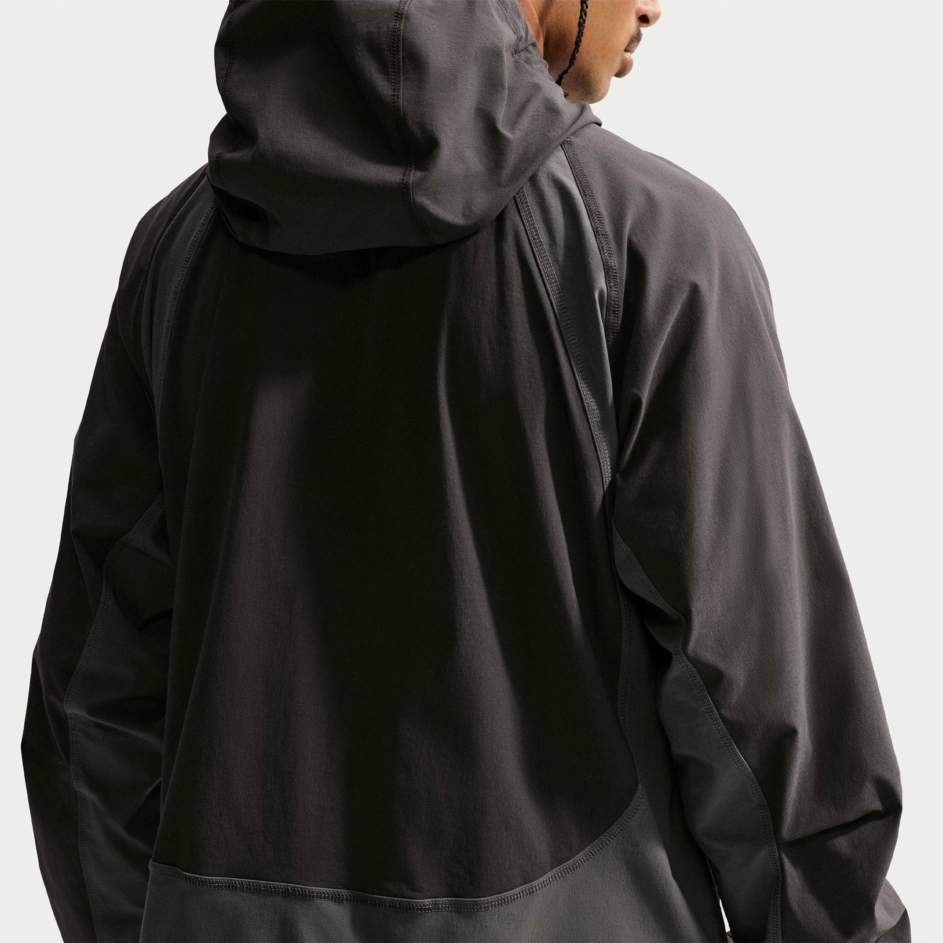 Nike Dri-Fit Tech Woven Erkek Siyah Ceket
