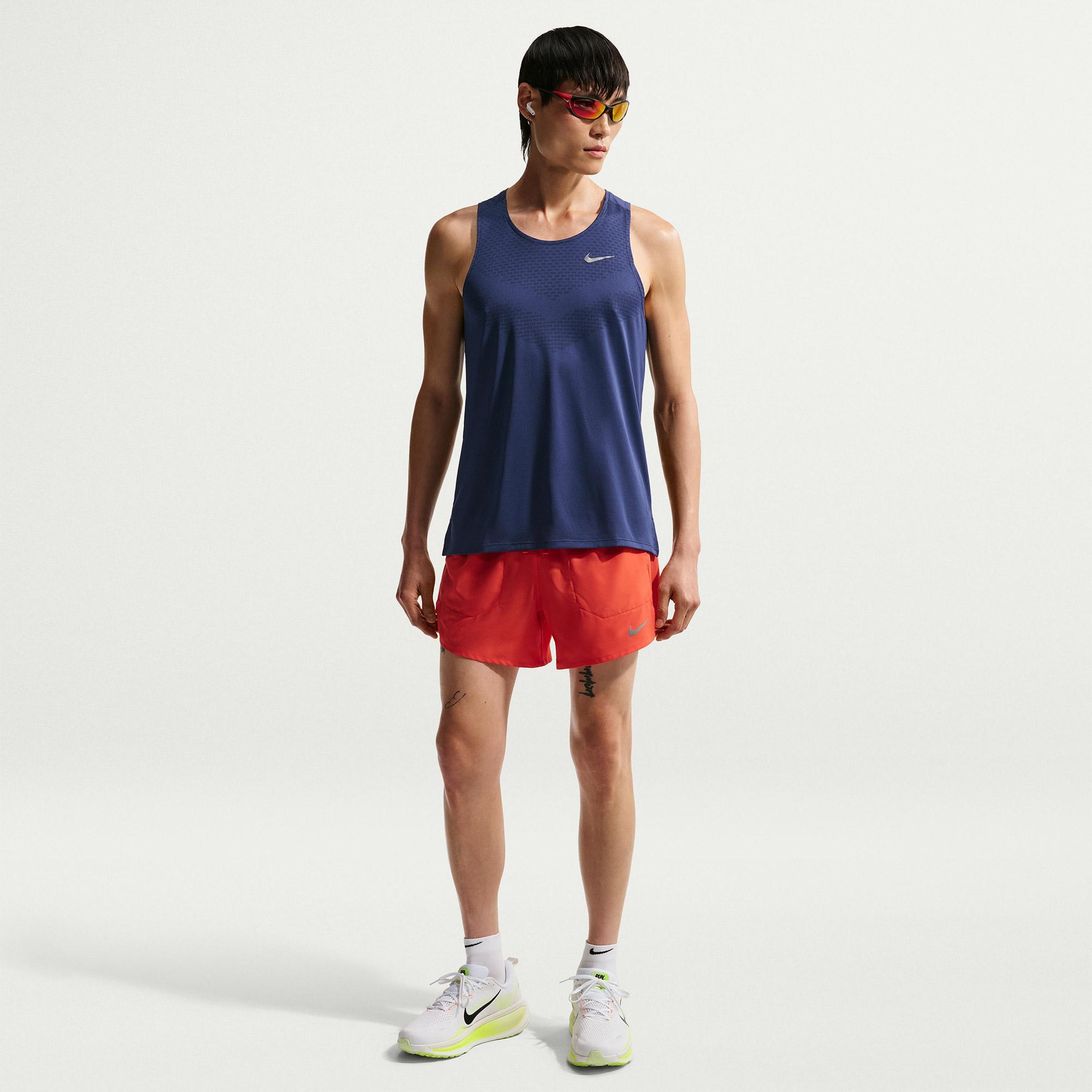 Nike Dri-Fit ADV Stride Erkek Lacivert Kolsuz T-Shirt