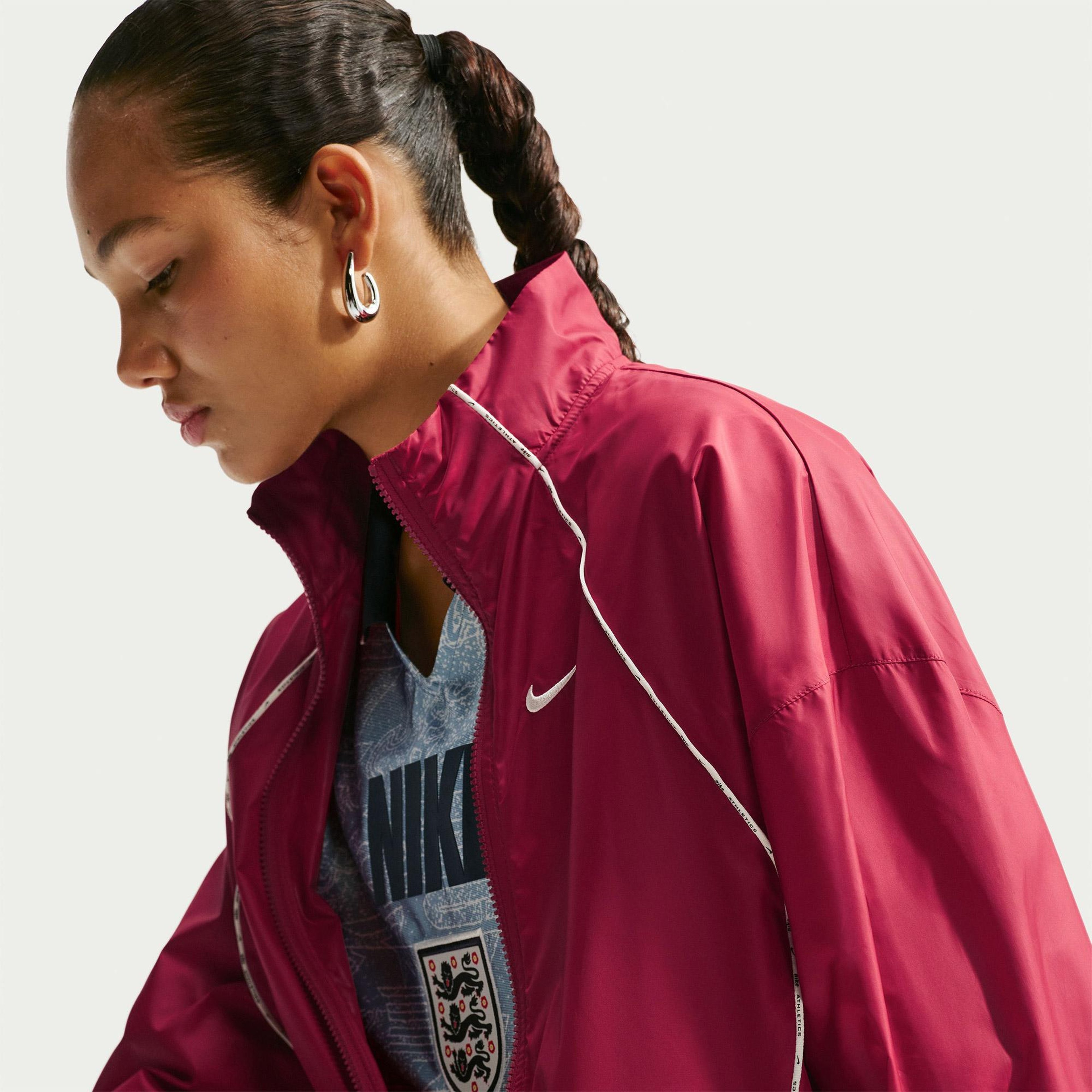Nike Sportswear Repel Kadın Pembe Rüzgarlık