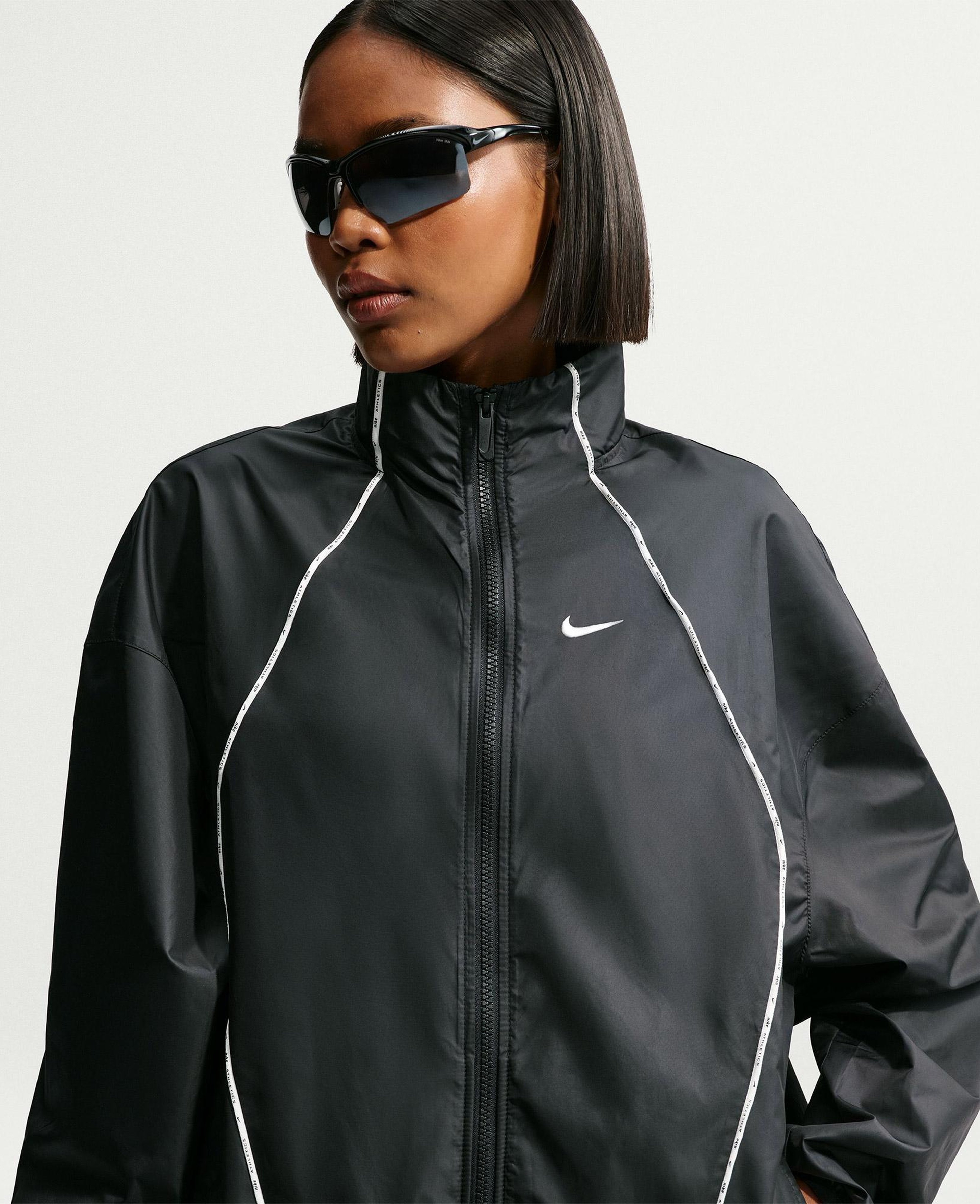 Nike Sportswear Repel Kadın Siyah Rüzgarlık