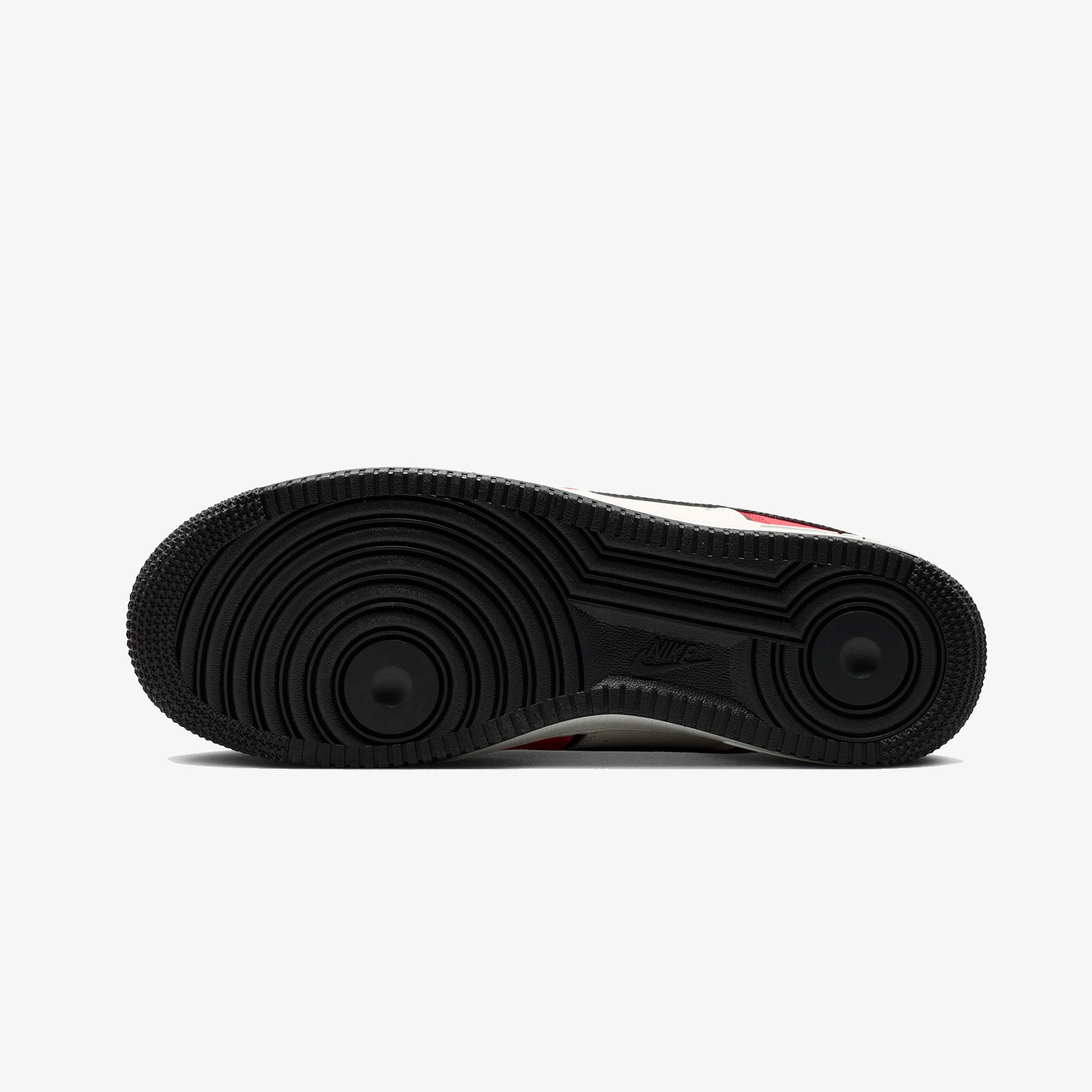 Nike Air Force 1 '07 LV8 Erkek Kırmızı Spor Ayakkabı