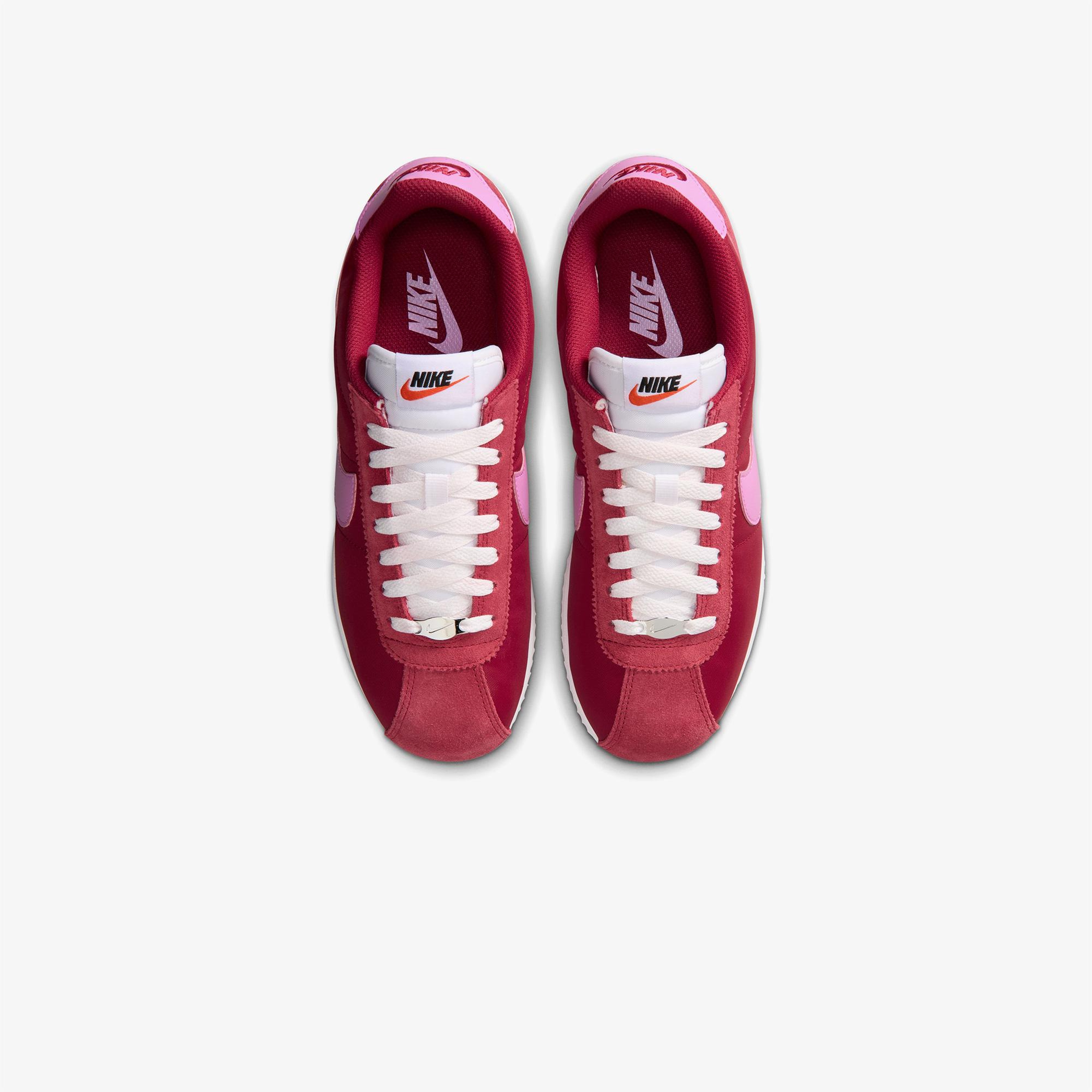 Nike Cortez Kadın Kırmızı Spor Ayakkabı