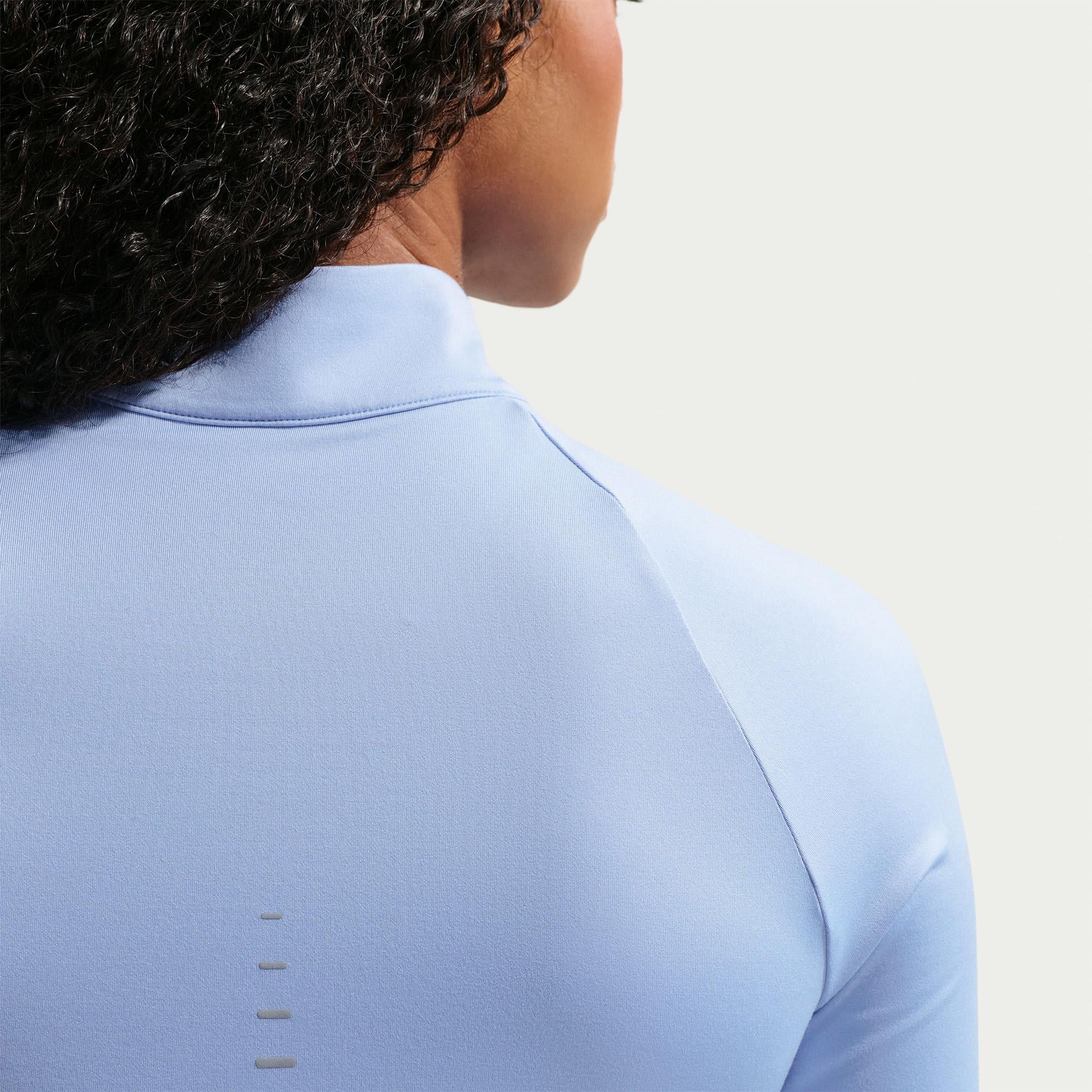 Nike Swift Dri-Fit Kadın Mavi T-Shirt