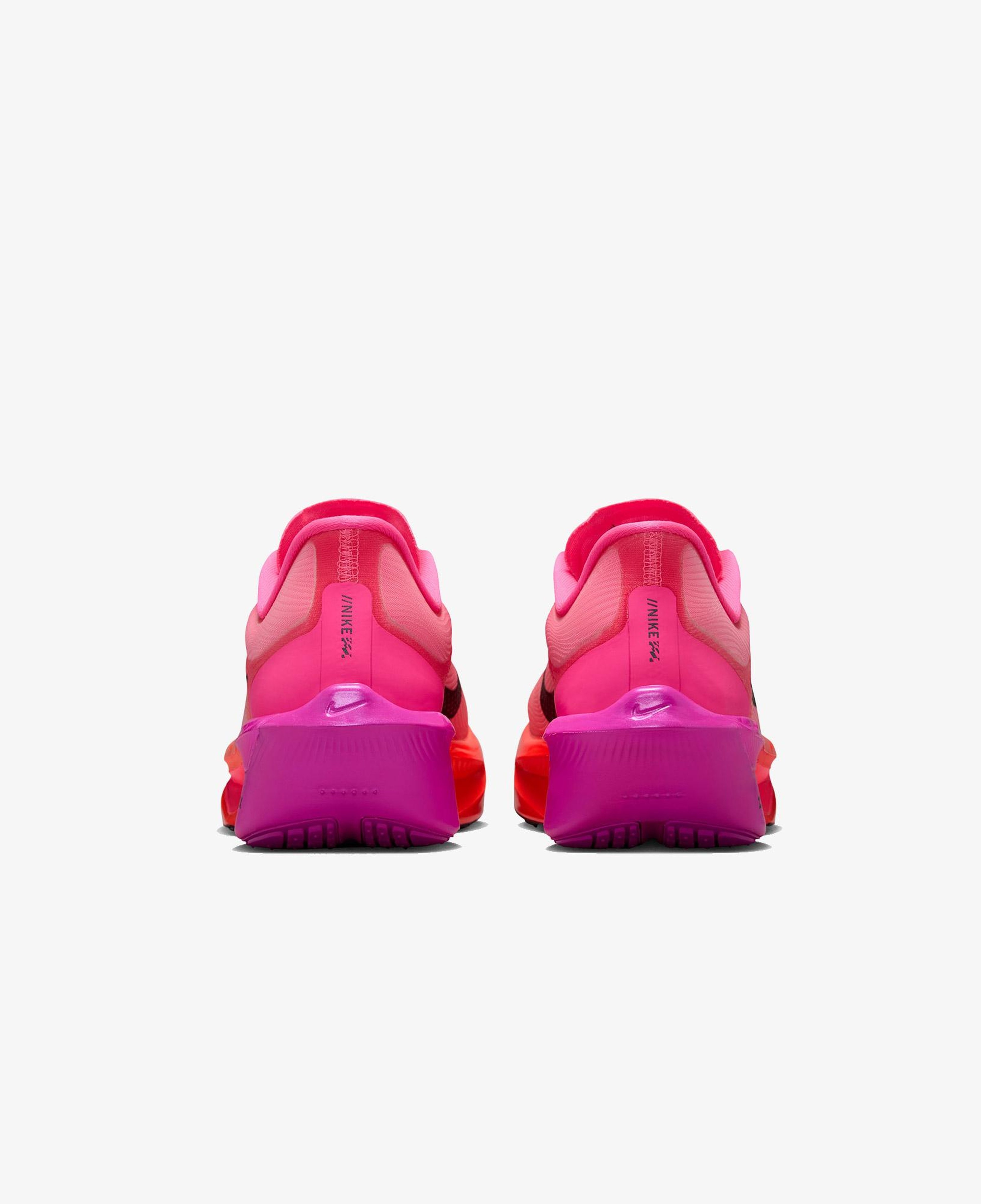 Nike Zoom Fly 6 Kadın Pembe Koşu Ayakkabısı