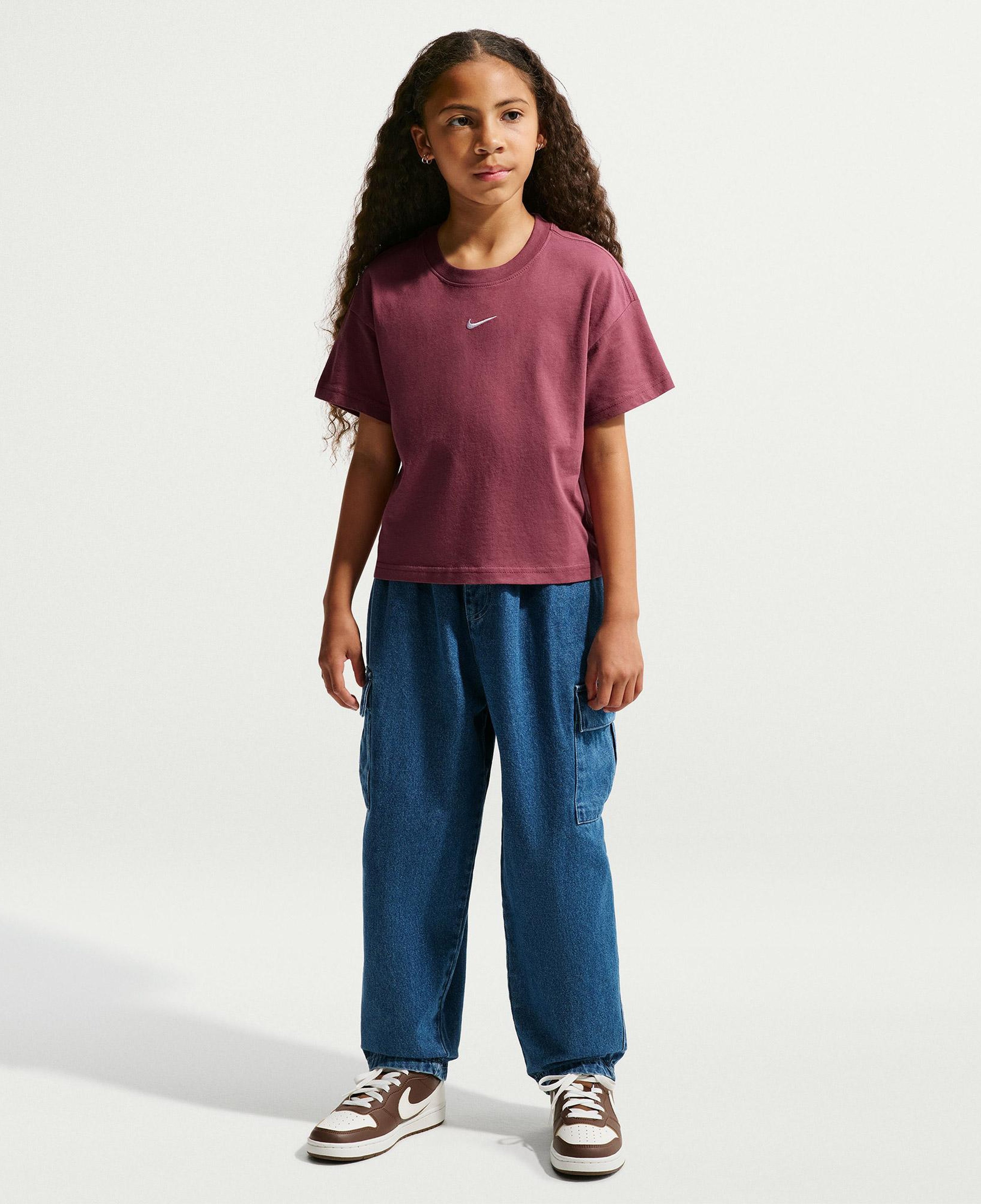 Nike Sportswear Essential Genç Çocuk Pembe T-Shirt