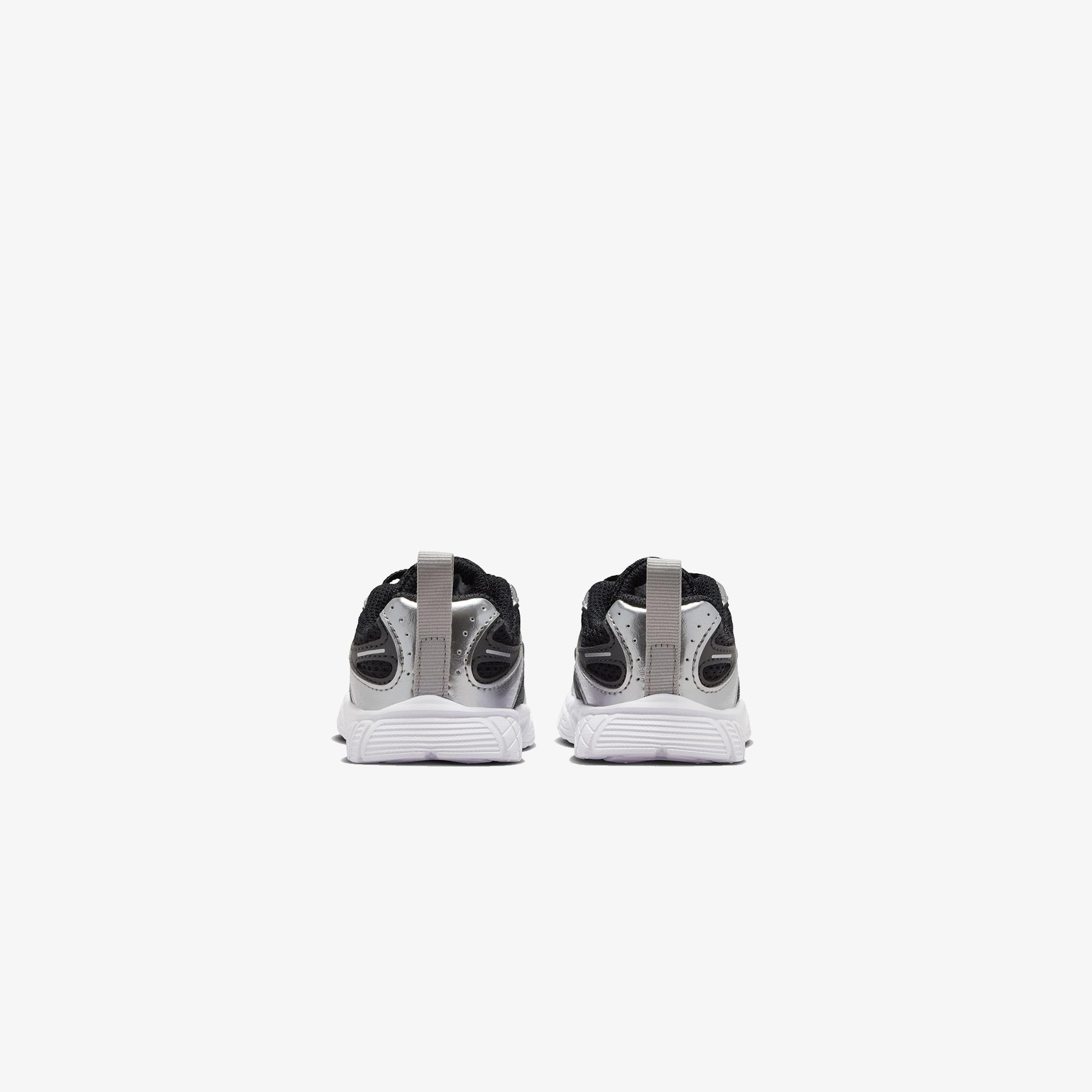 Nike V5 RNR Çocuk Siyah Spor Ayakkabı