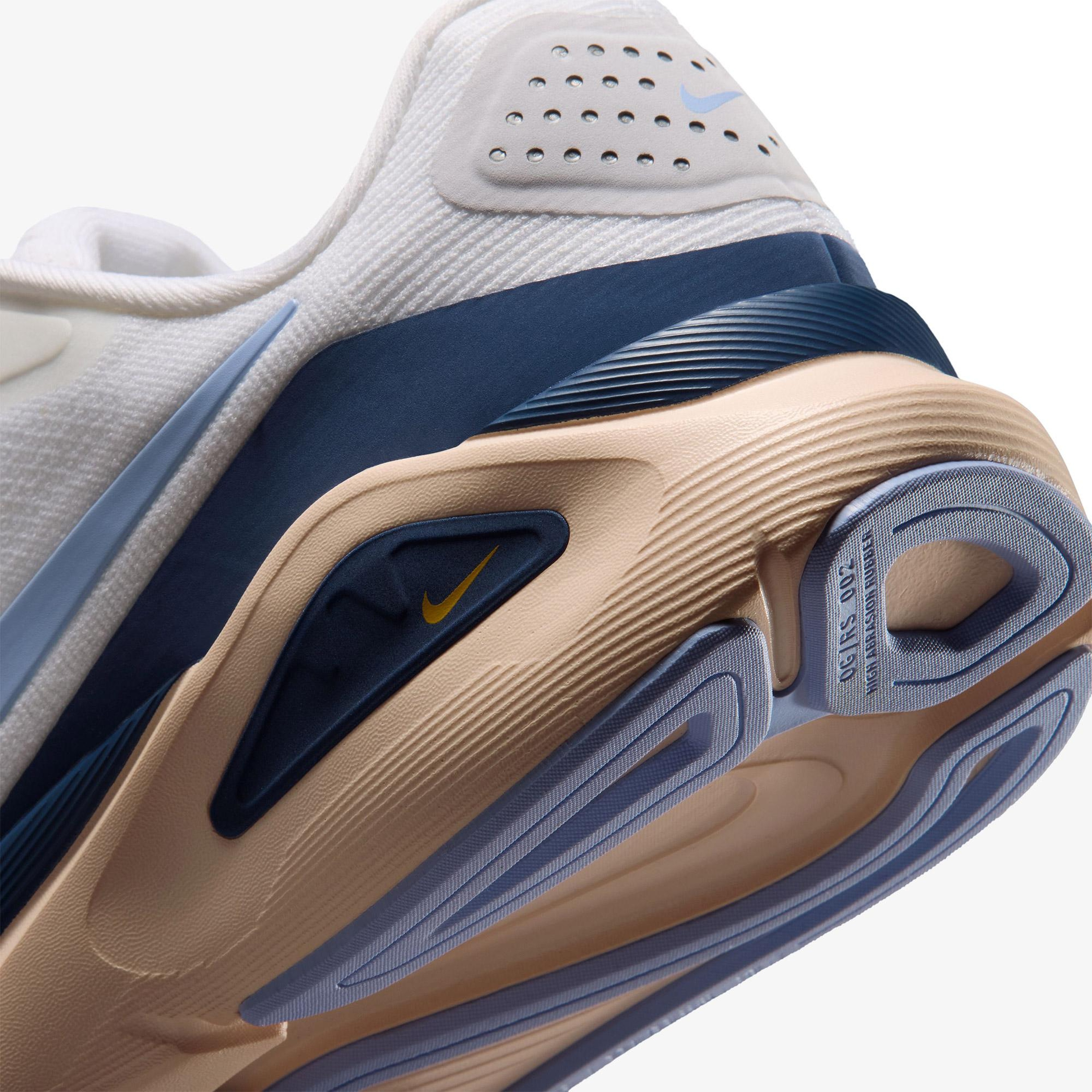 Nike Structure 26 Kadın Beyaz Koşu Ayakkabısı
