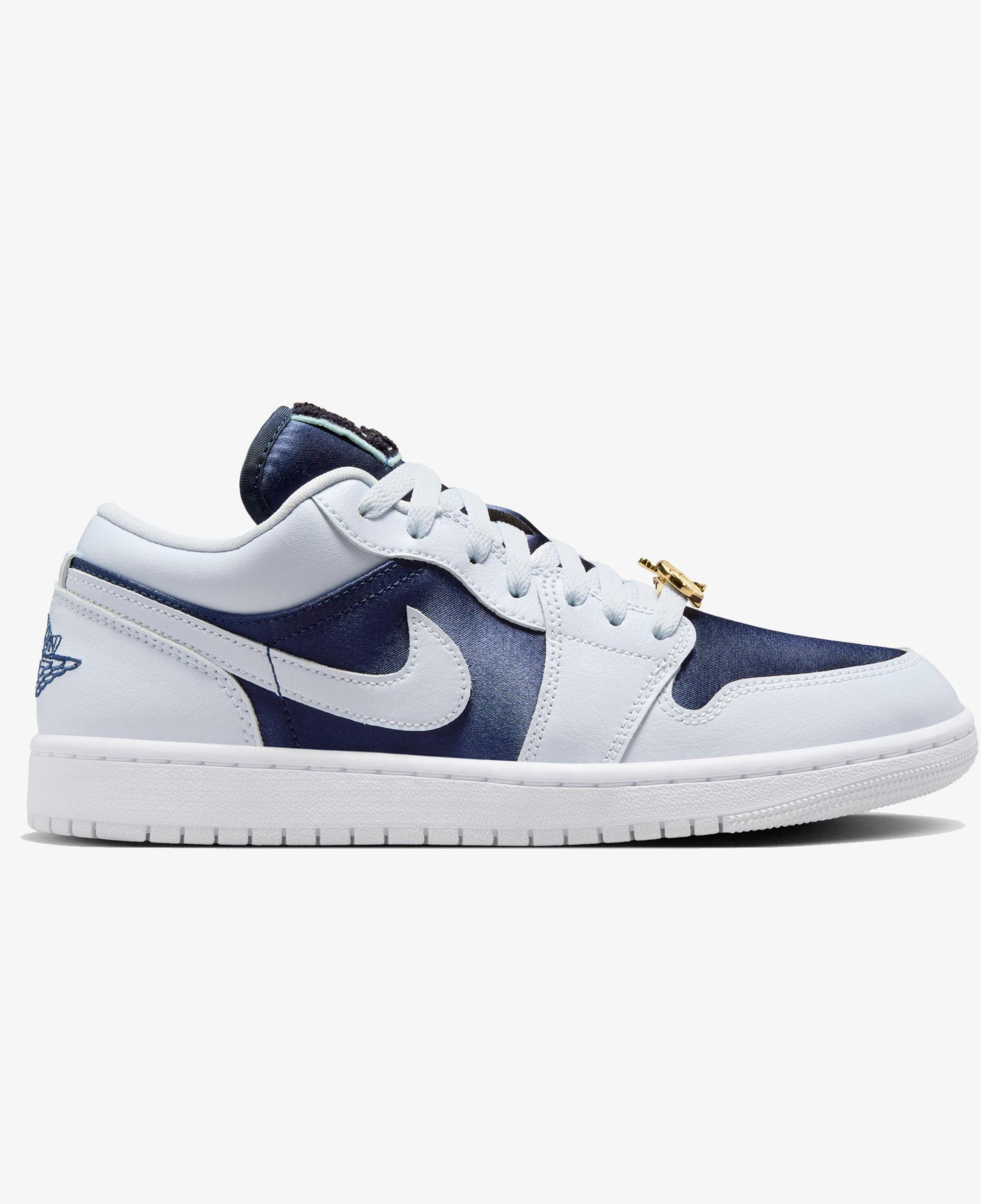 Jordan Air 1 Low SE Kadın Beyaz Spor Ayakkabı