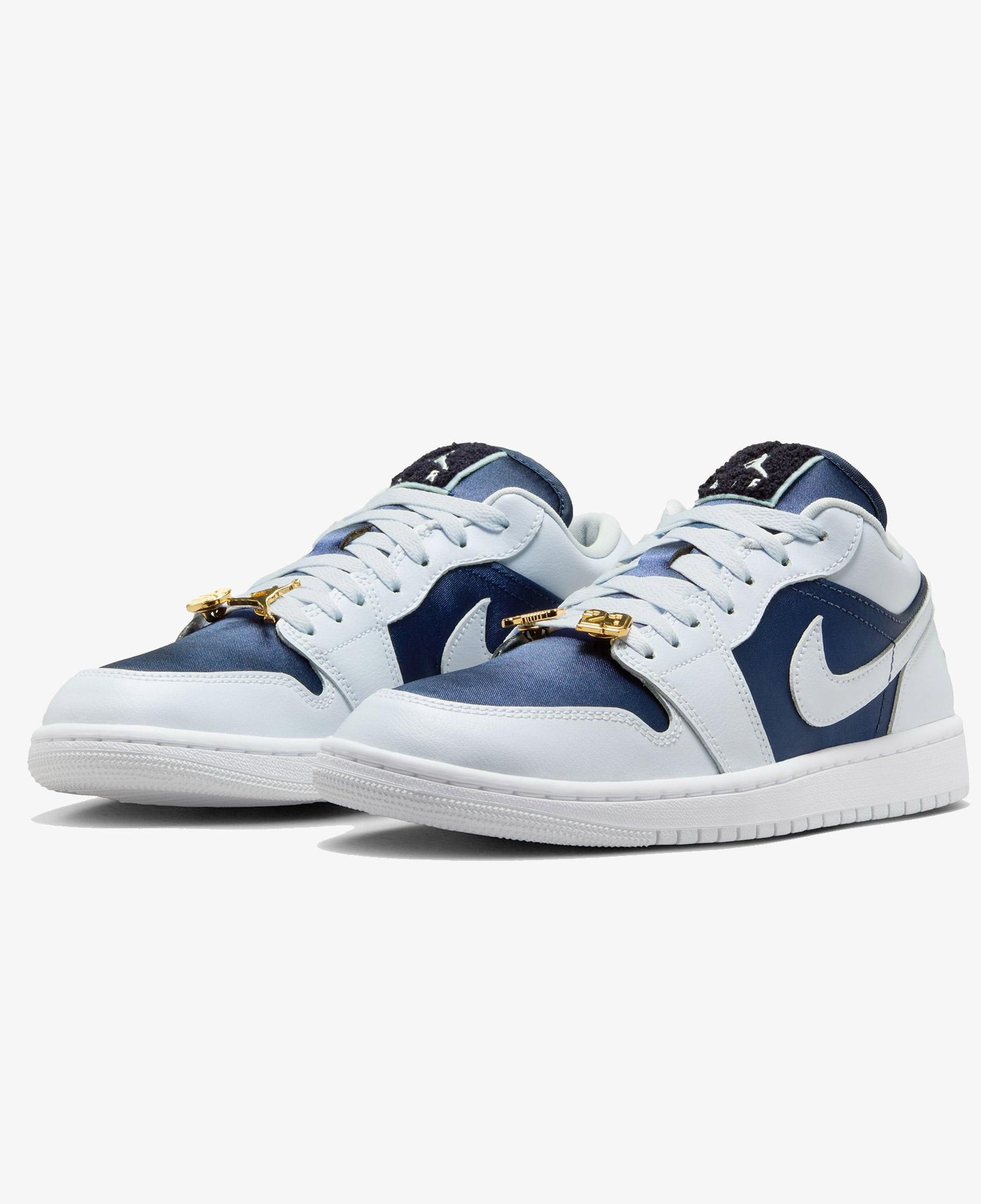 Jordan Air 1 Low SE Kadın Beyaz Spor Ayakkabı