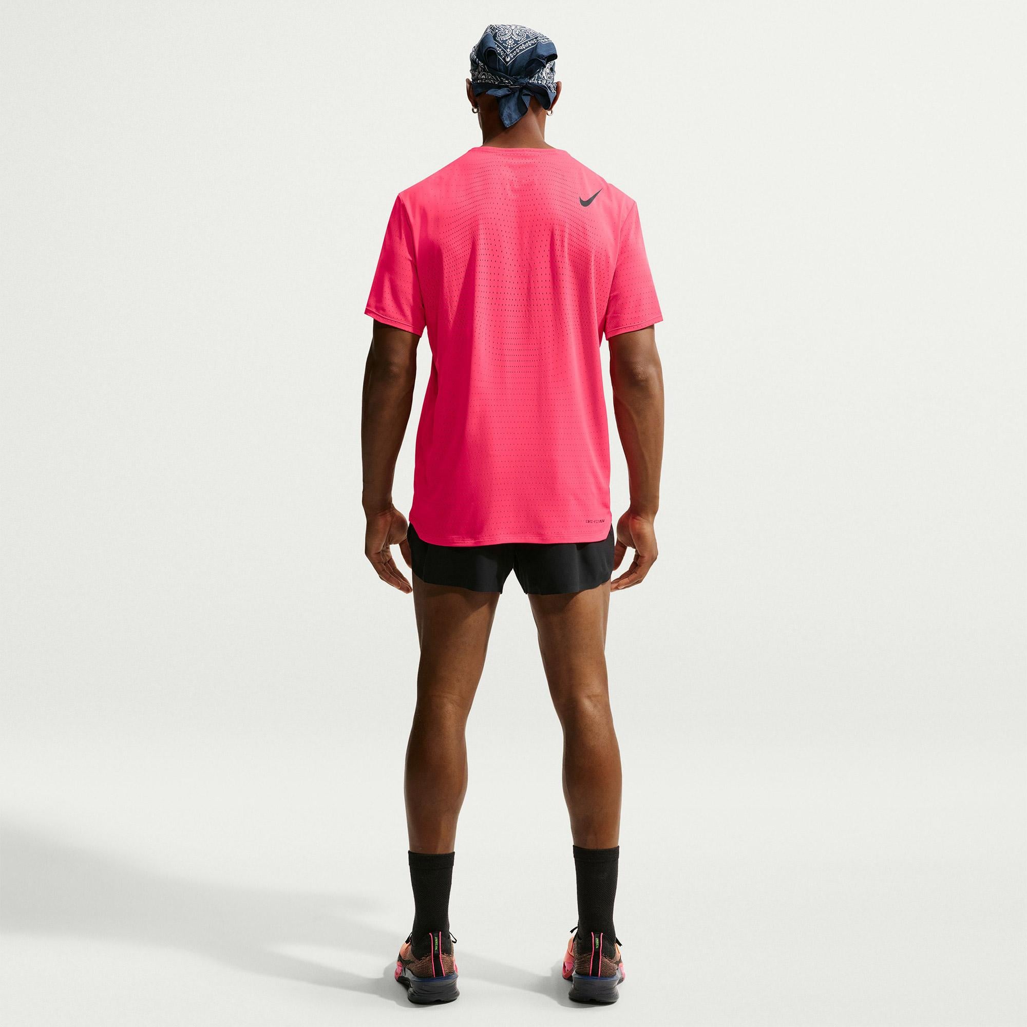 Nike Dri-Fit ADV AeroSwift Erkek Pembe T-Shirt