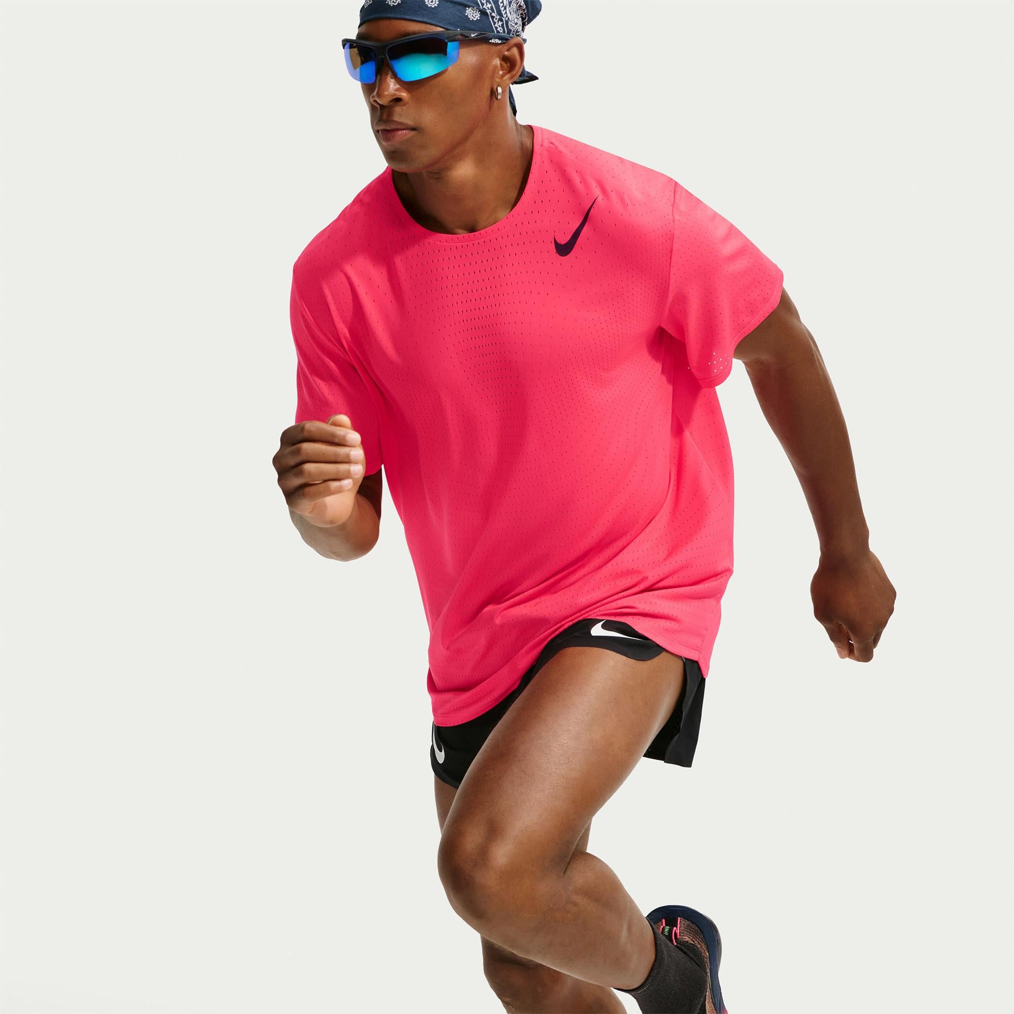 Nike Dri-Fit ADV AeroSwift Erkek Pembe T-Shirt