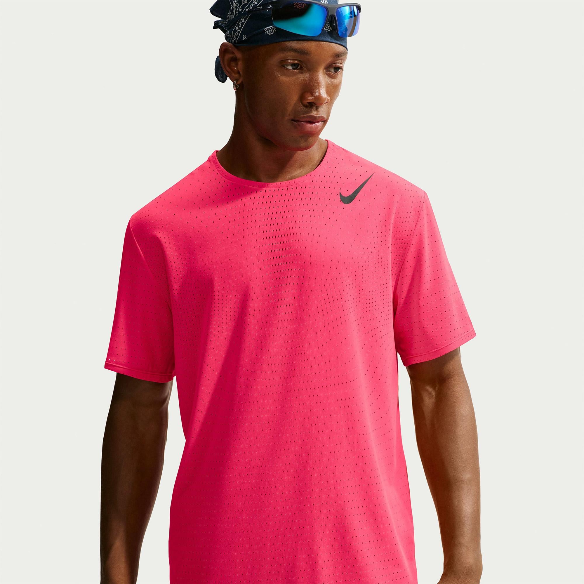 Nike Dri-Fit ADV AeroSwift Erkek Pembe T-Shirt
