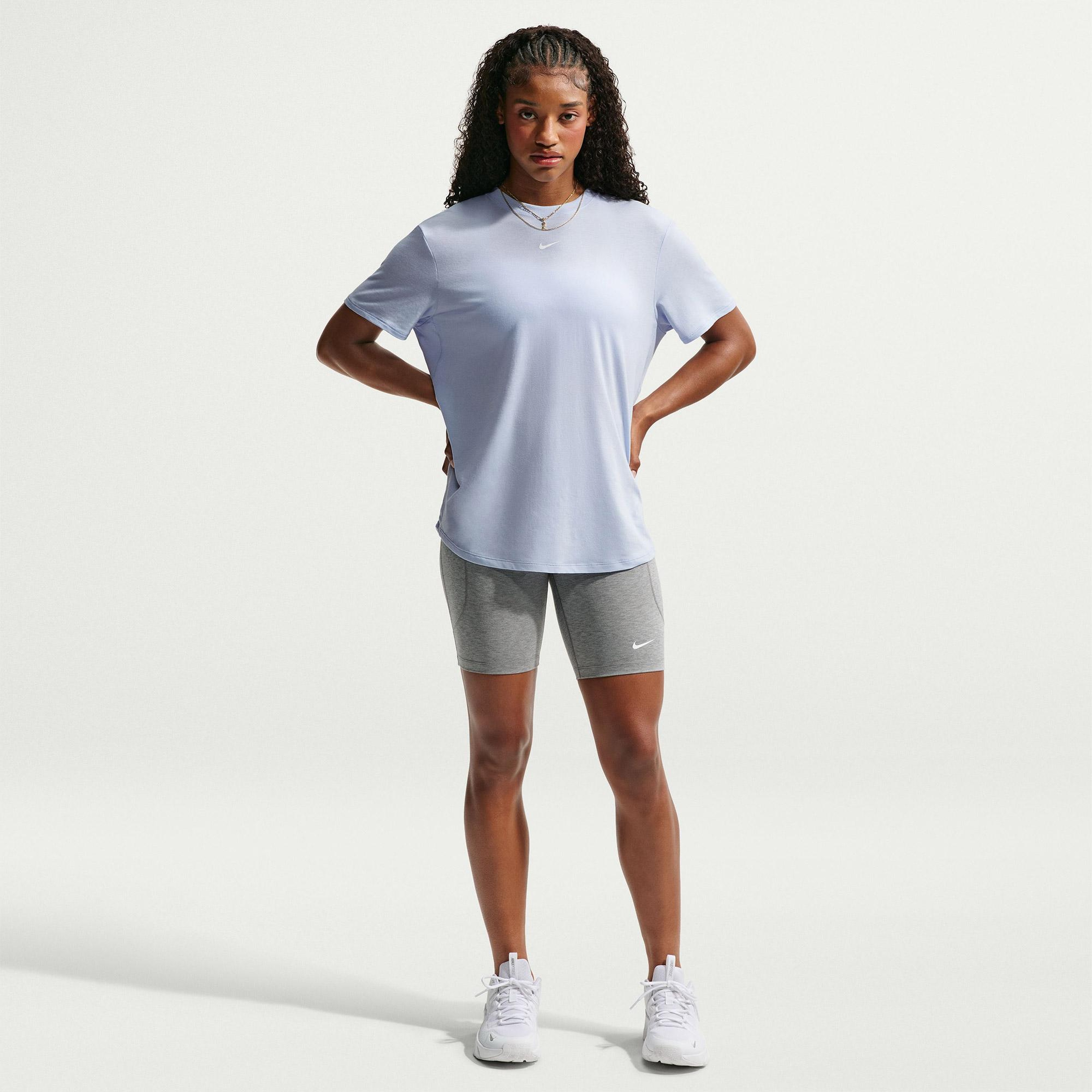 Nike One Relaxed Dri-Fit Kadın Mavi T-Shirt