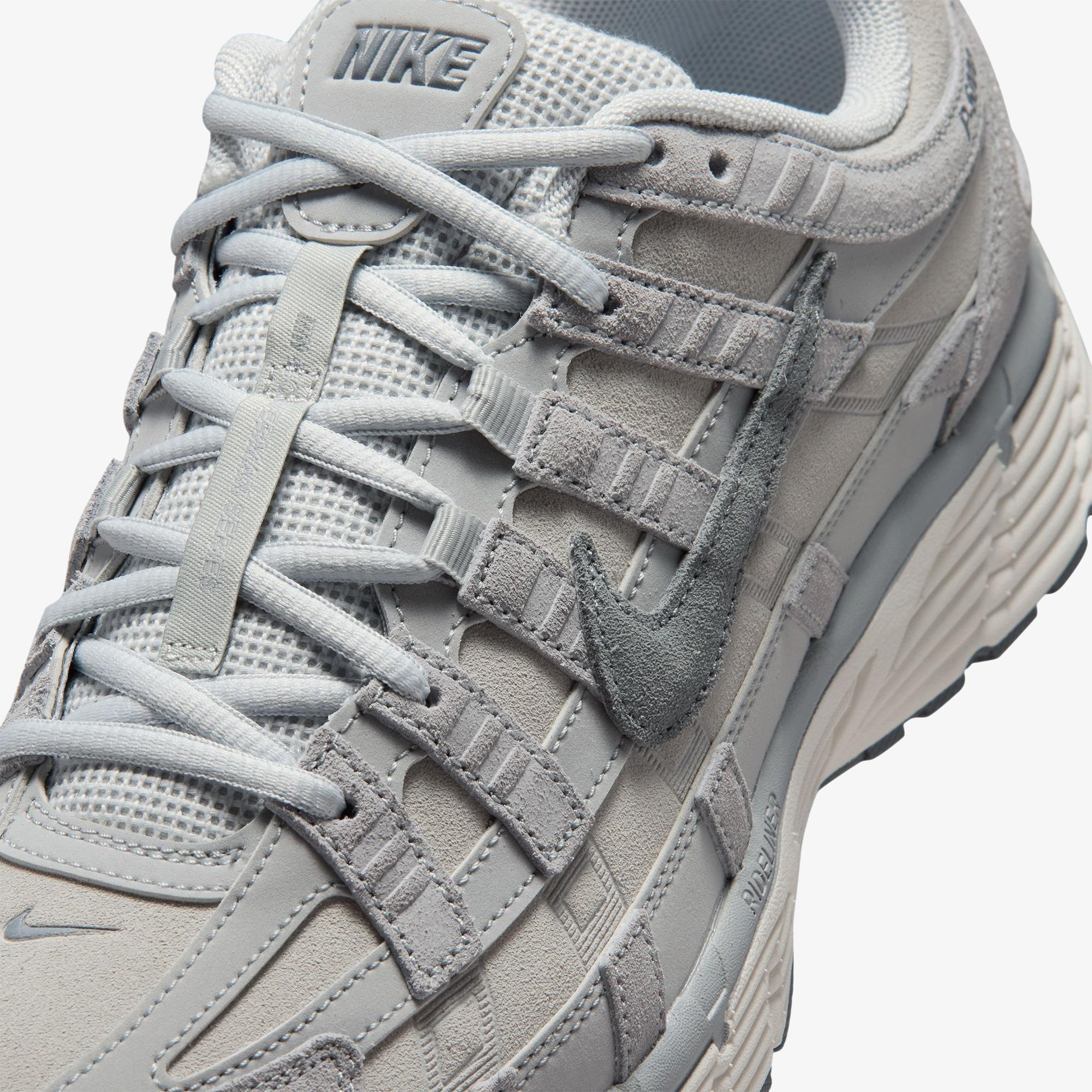 Nike P-6000 SE Erkek Gri Spor Ayakkabı