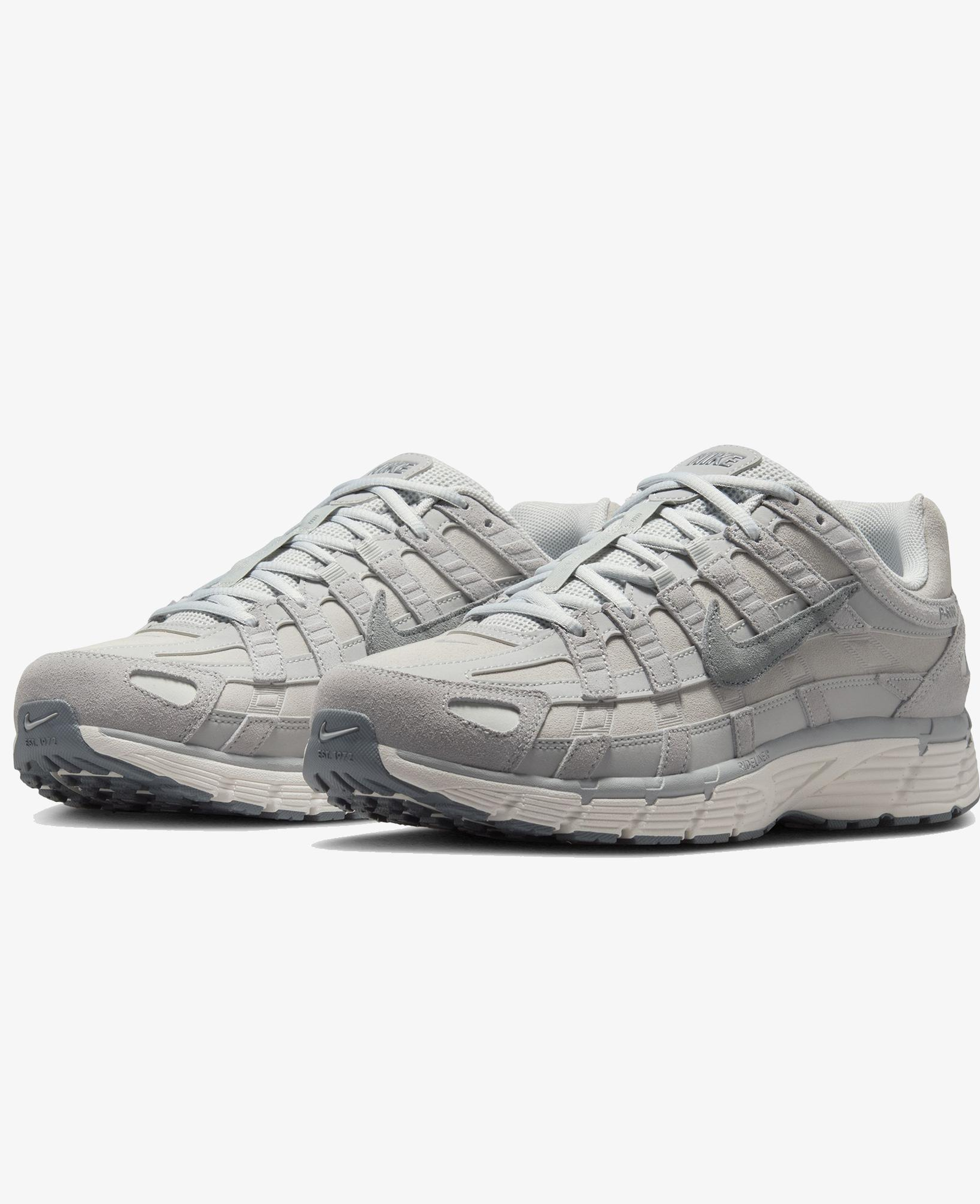 Nike P-6000 SE Erkek Gri Spor Ayakkabı