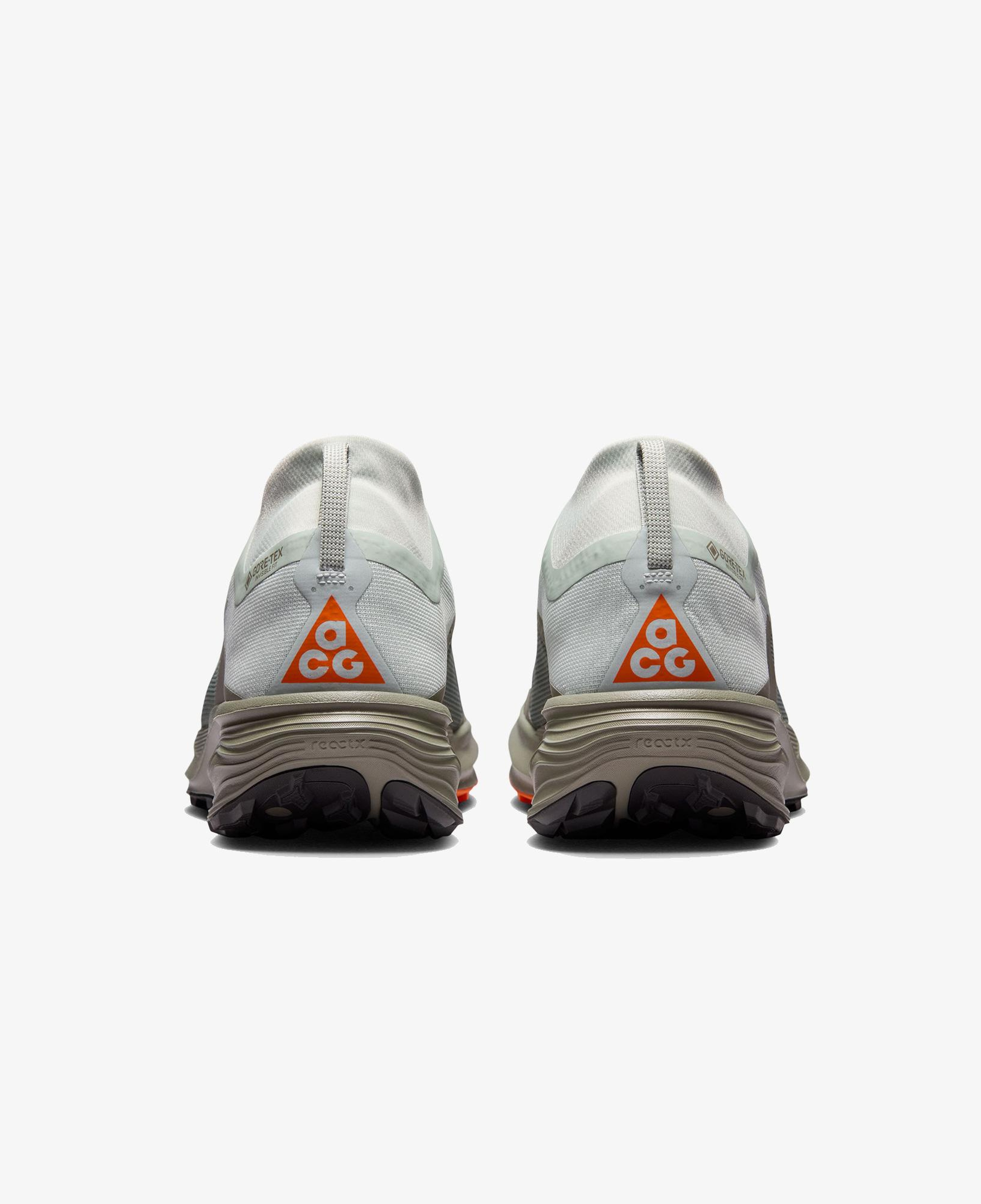 Nike ACG Pegasus Trail Gore-Tex Erkek Yeşil Koşu Ayakkabısı