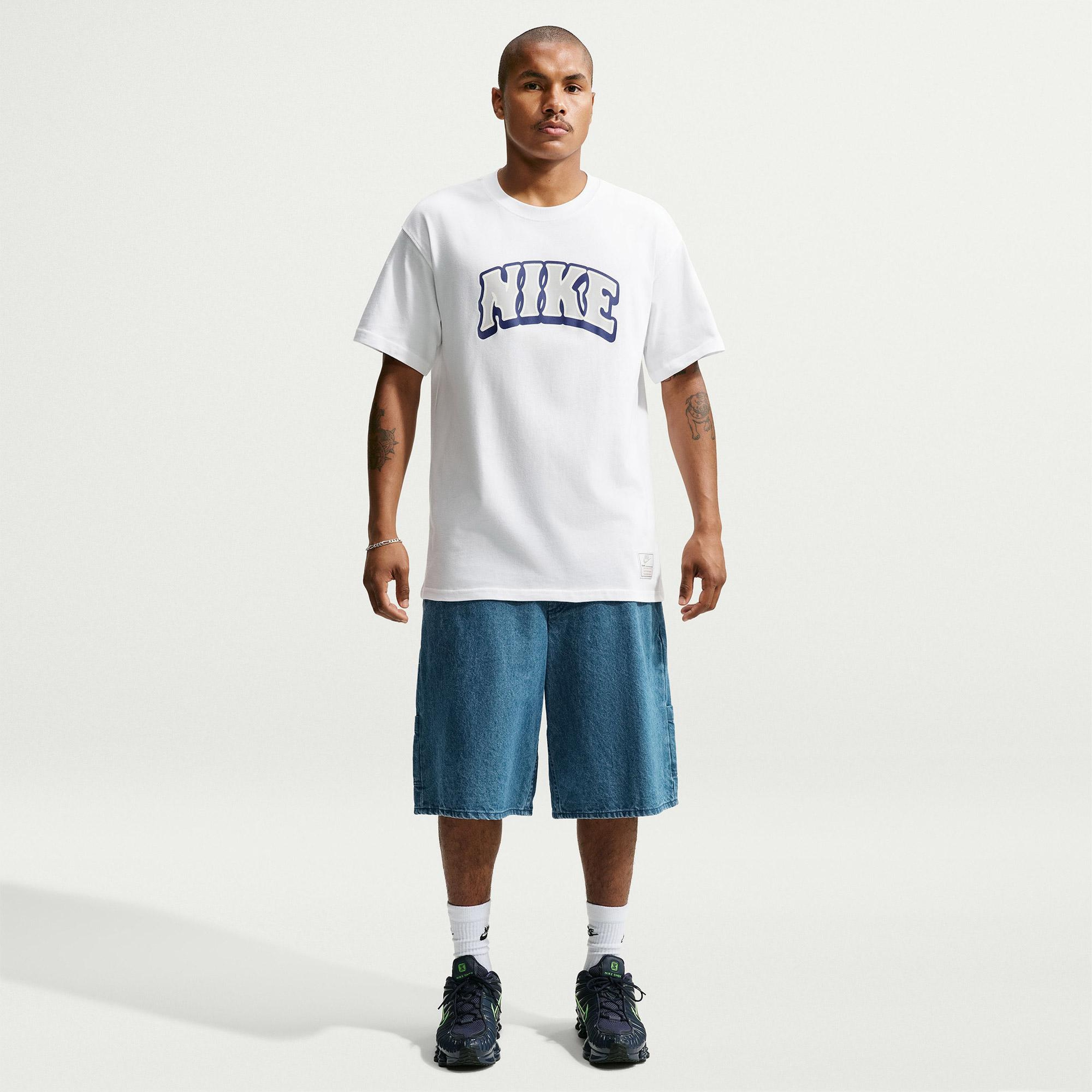 Nike Sportswear Loose Ball Erkek Beyaz T-Shirt