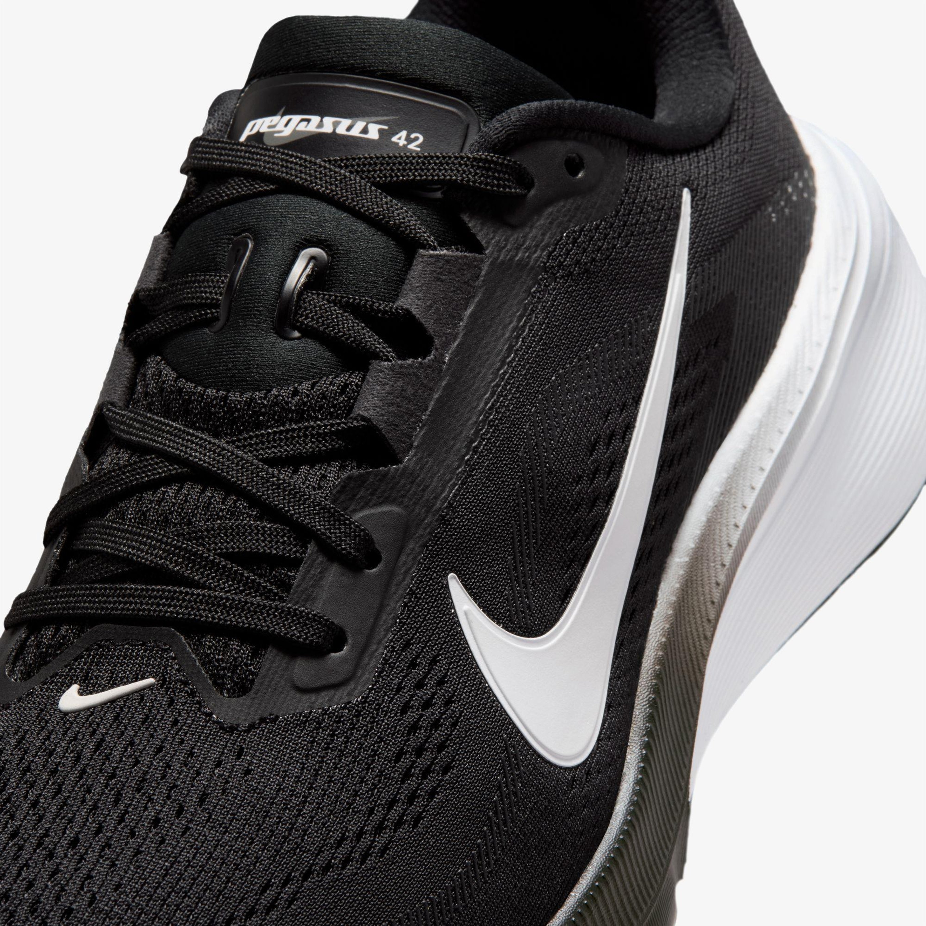 Nike Air Zoom Pegasus 42 Kadın Siyah Spor Ayakkabı