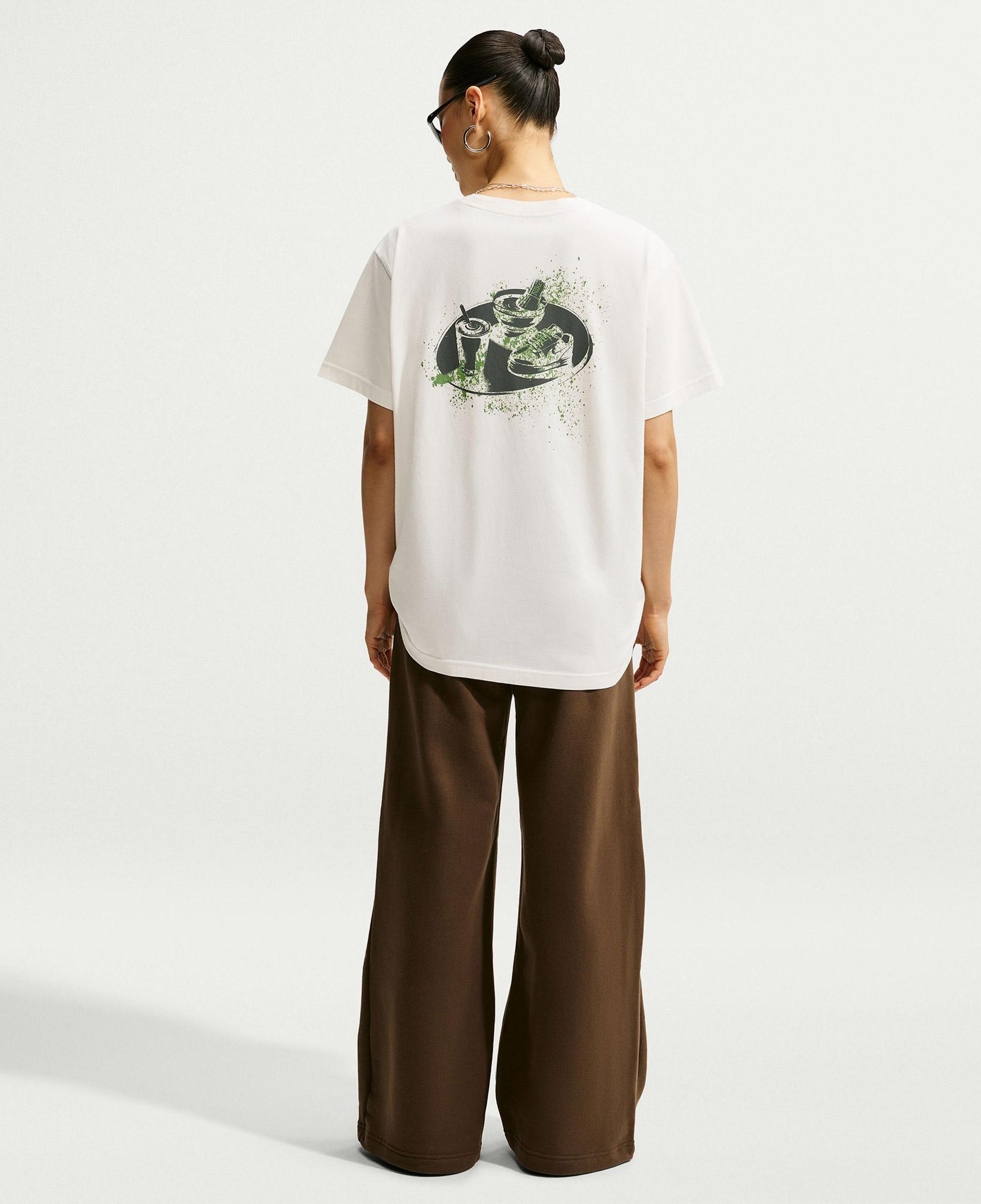 Nike Sportswear Classic Kadın Beyaz T-Shirt
