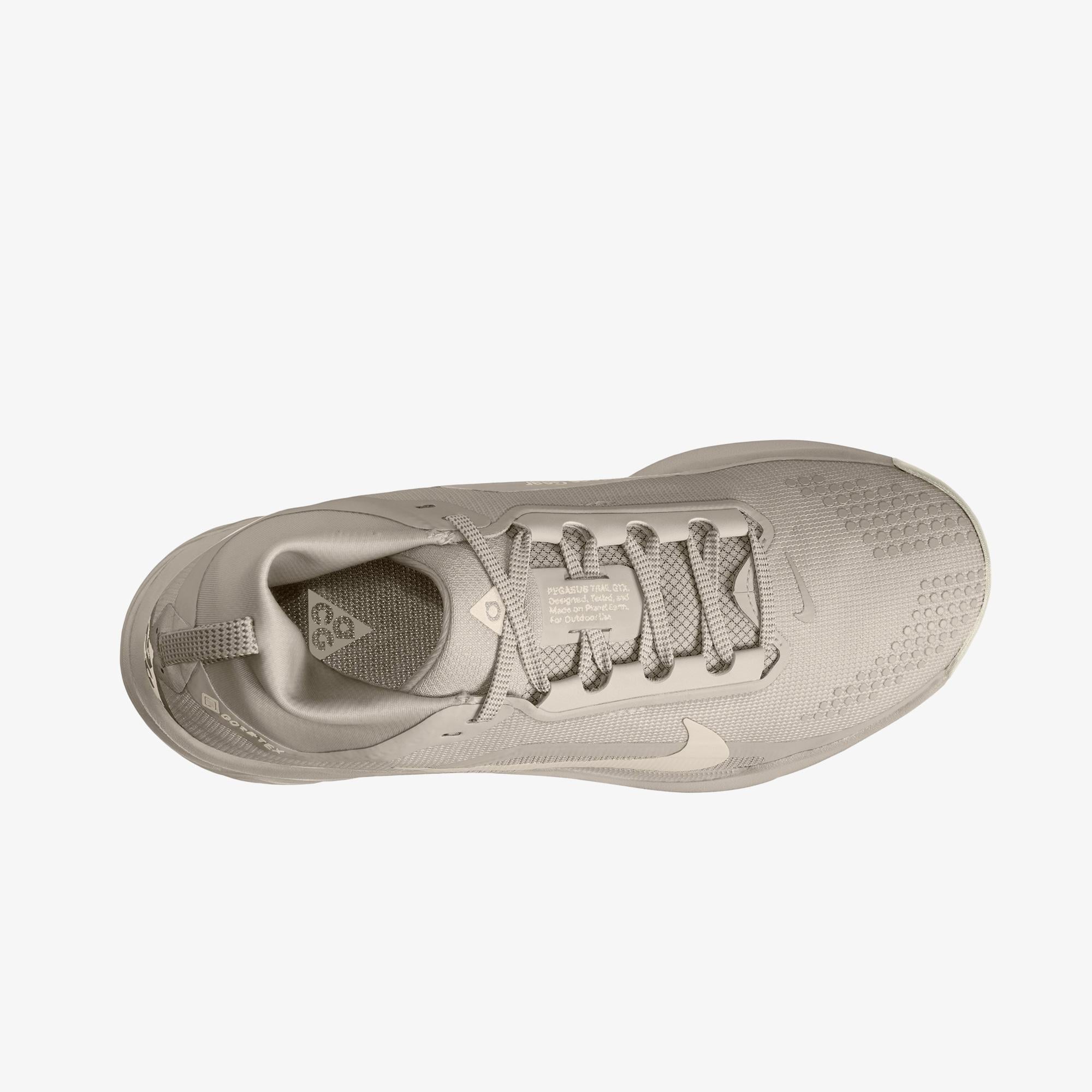 Nike ACG Pegasus Trail Gore-Tex Kadın Krem Rengi Spor Ayakkabı