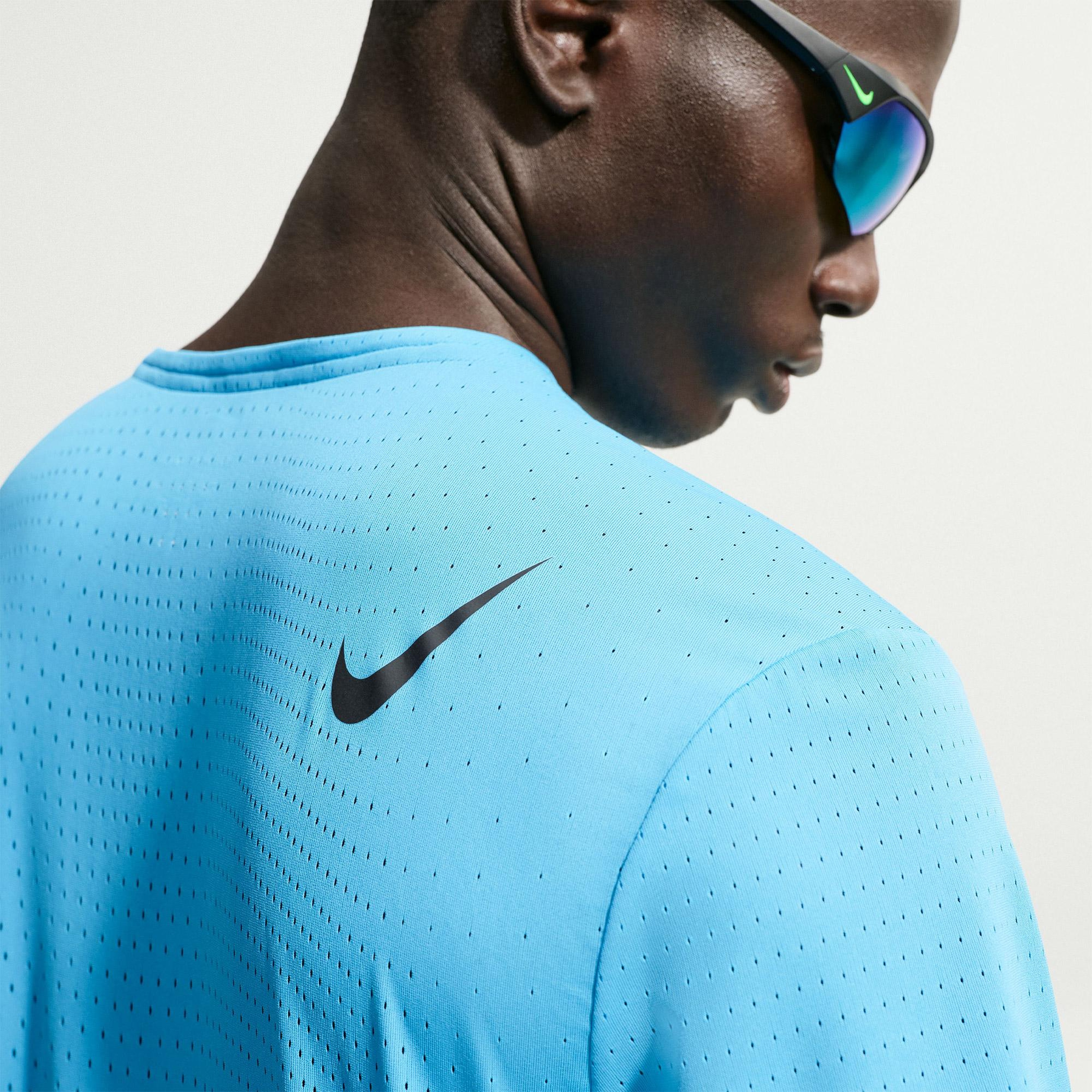 Nike Dri-Fit ADV AeroSwift Erkek Mavi T-Shirt
