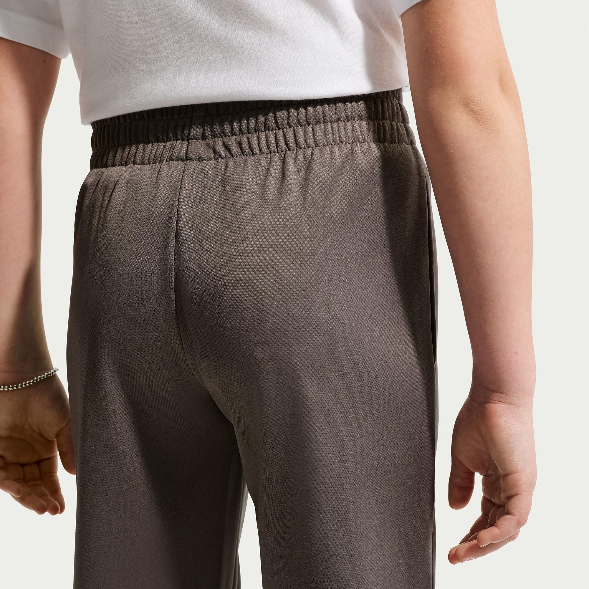 Nike Dri-Fit Sportswear Genç Çocuk Kahverengi Eşofman Takımı