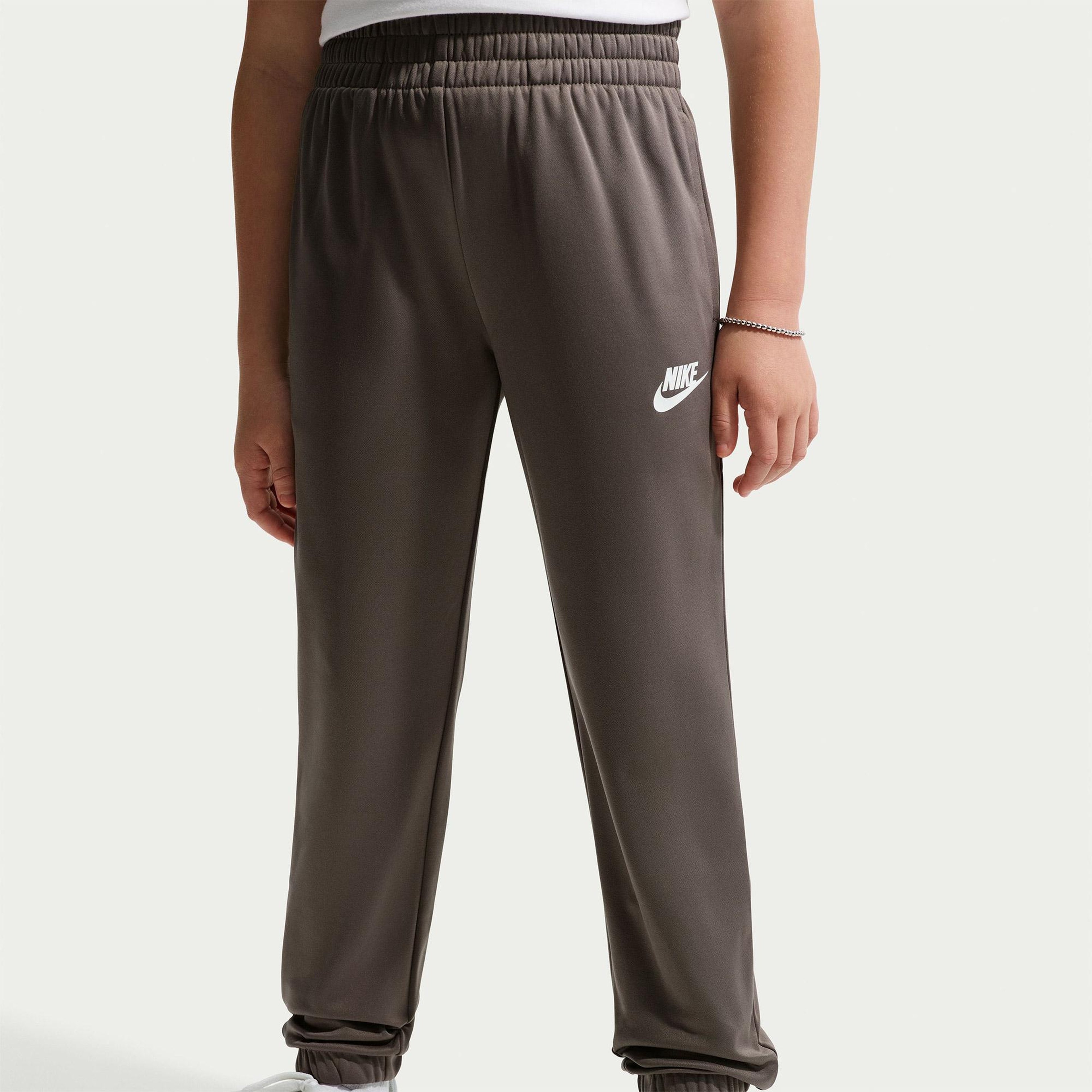 Nike Dri-Fit Sportswear Genç Çocuk Kahverengi Eşofman Takımı