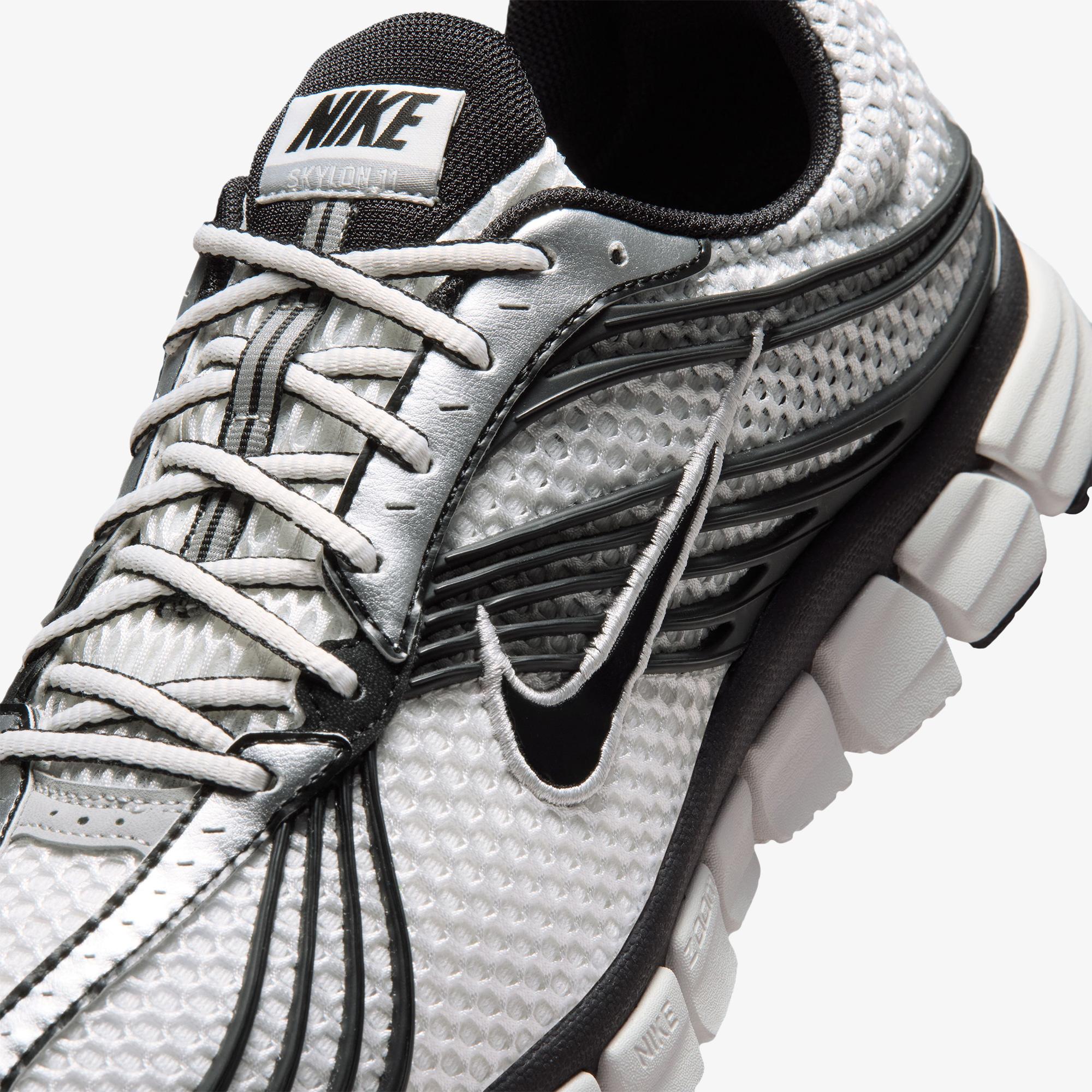 Nike Zoom Skylon 11 Erkek Gri Spor Ayakkabı