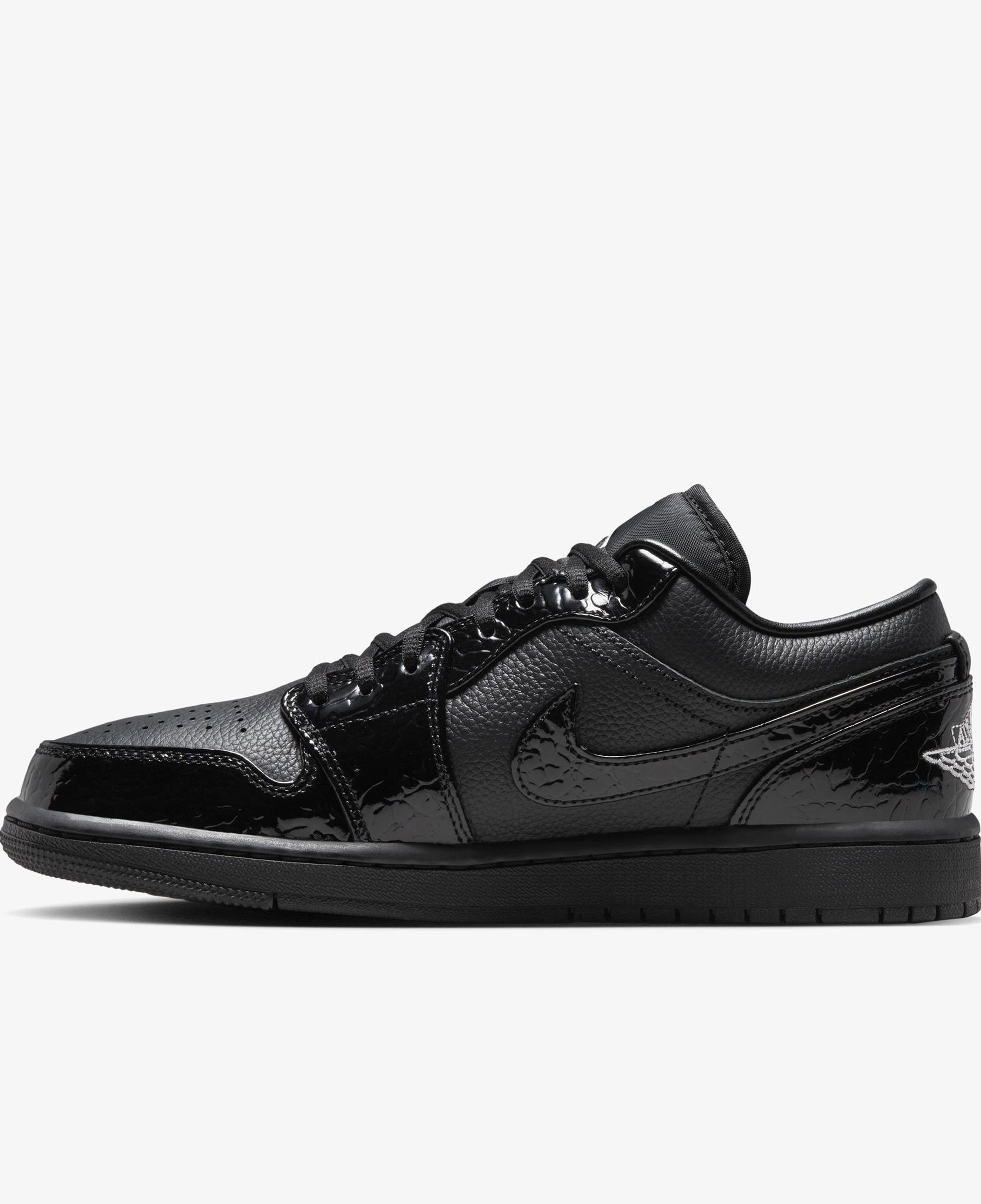 Jordan Air 1 Low SE Kadın Siyah Spor Ayakkabı