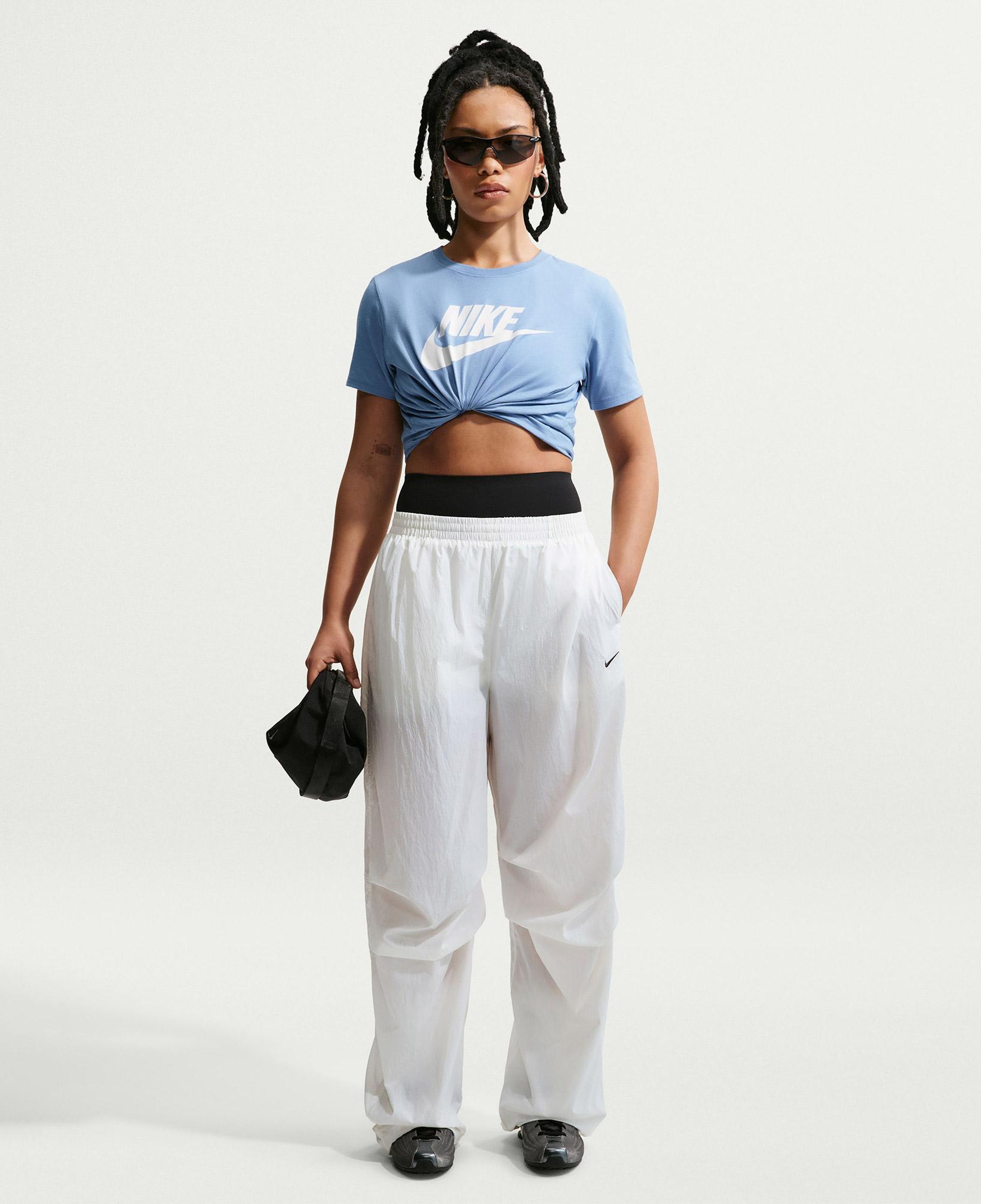 Nike Sportswear Club Essentials Futura Kadın Mavi T-Shirt