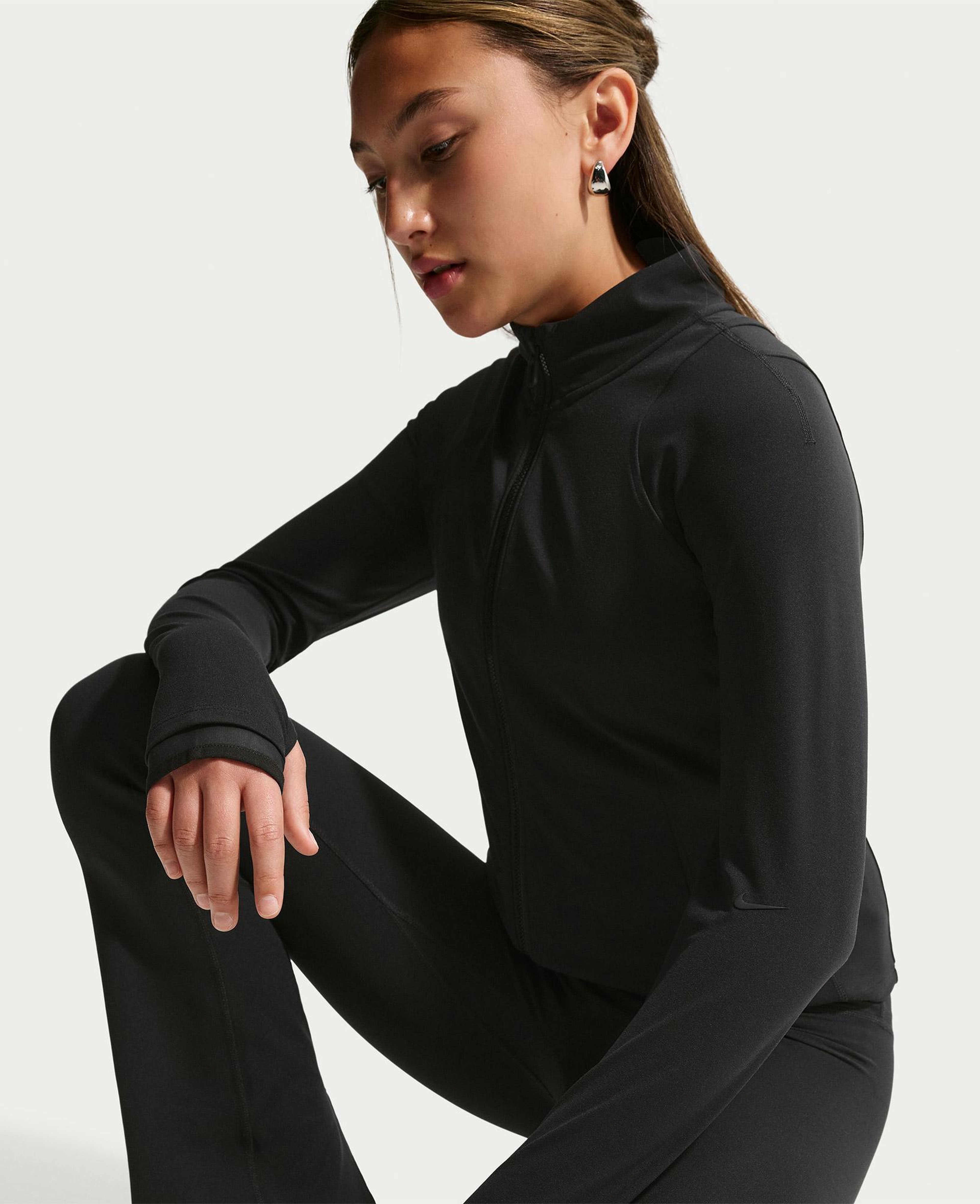Nike Mavn Dri-Fit Fitted Genç Çocuk Siyah Sweatshirt